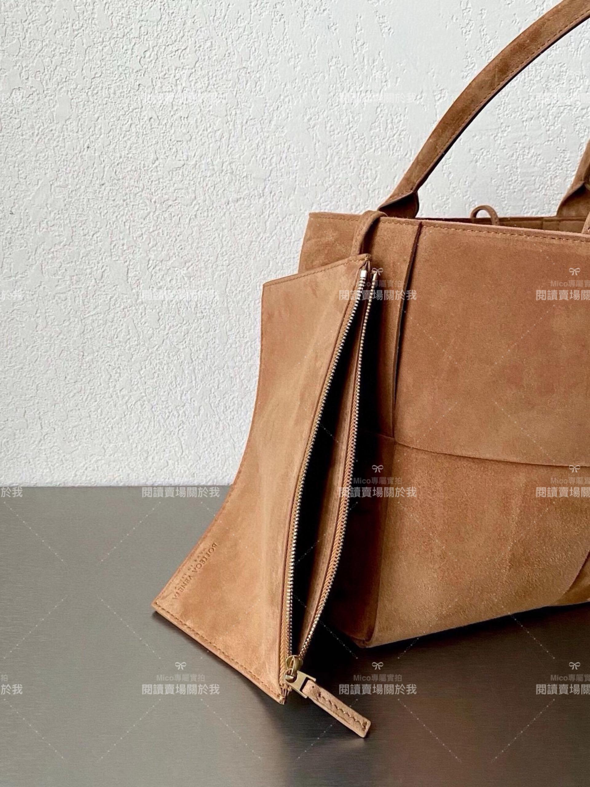 Bottega Veneta 麂皮棕色 Candy Arco Tote 托特手袋 BV 簡約/通勤 低調款 30cm