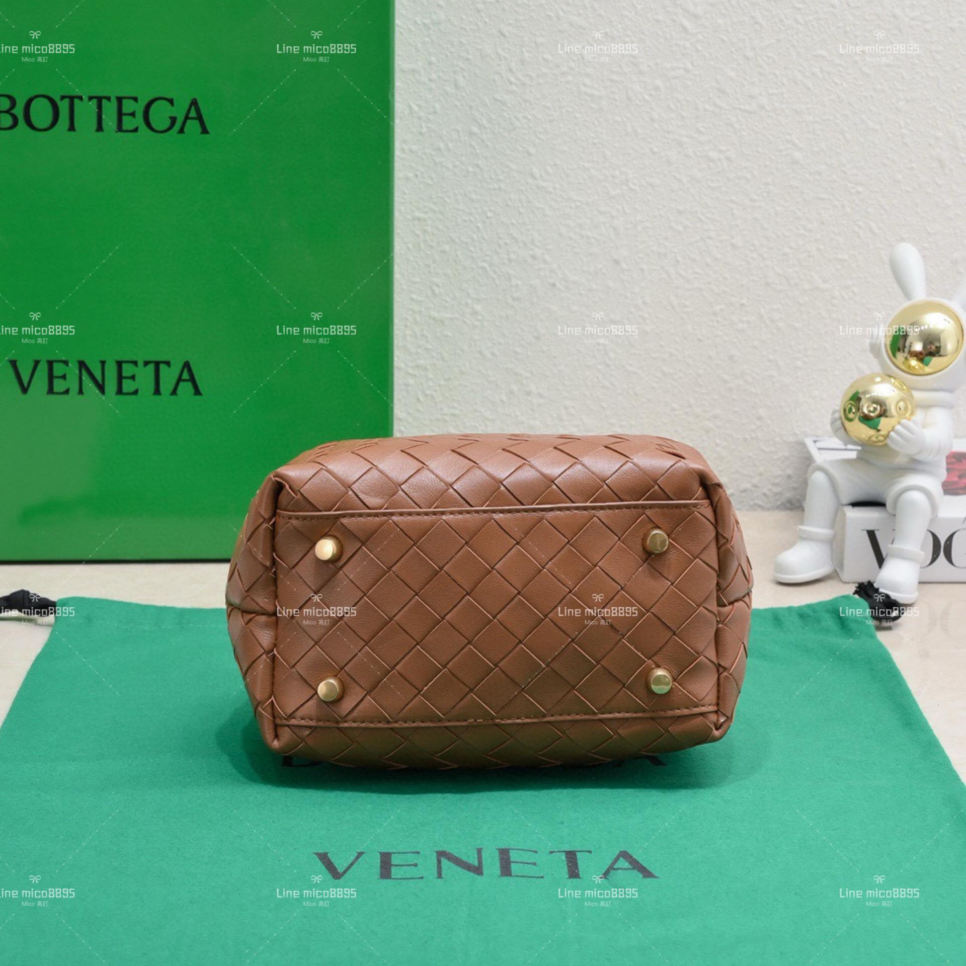 Bottega Veneta 小號 焦糖色 Intrecciato bauletto 保齡球編織包/保齡球包 20cm