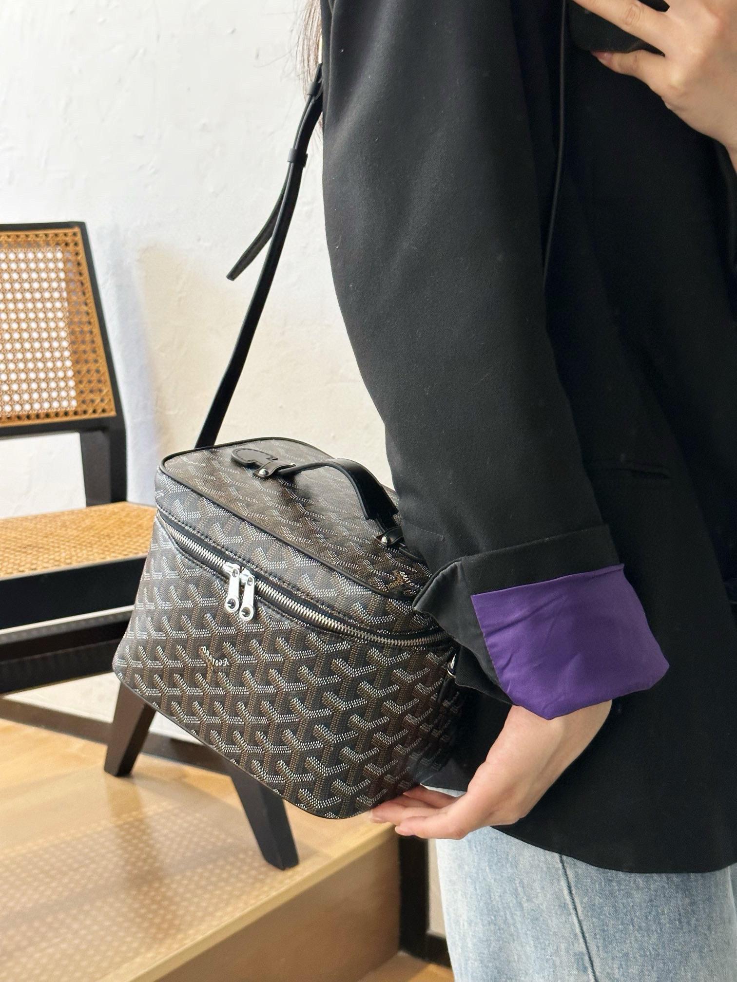 Goyard 化妝盒子包/化妝包(配肩帶) 黑色 20cm