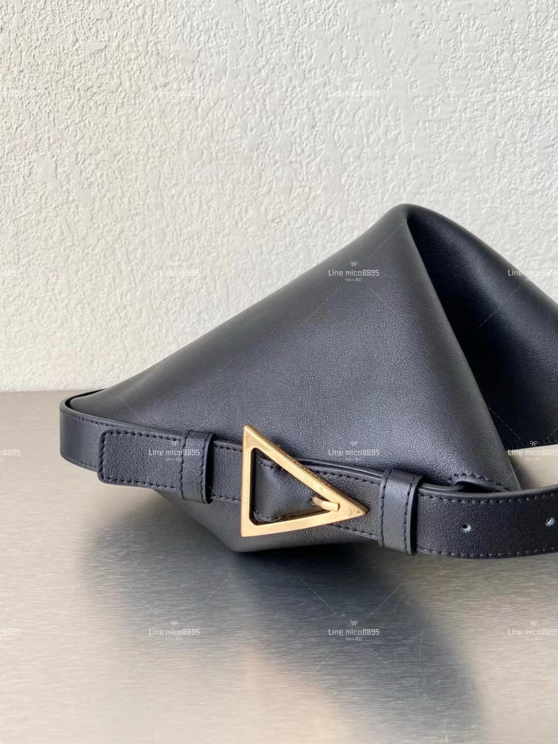 Bottega Veneta Cradle系列 經典黑 簡約/通勤 低調款 30cm