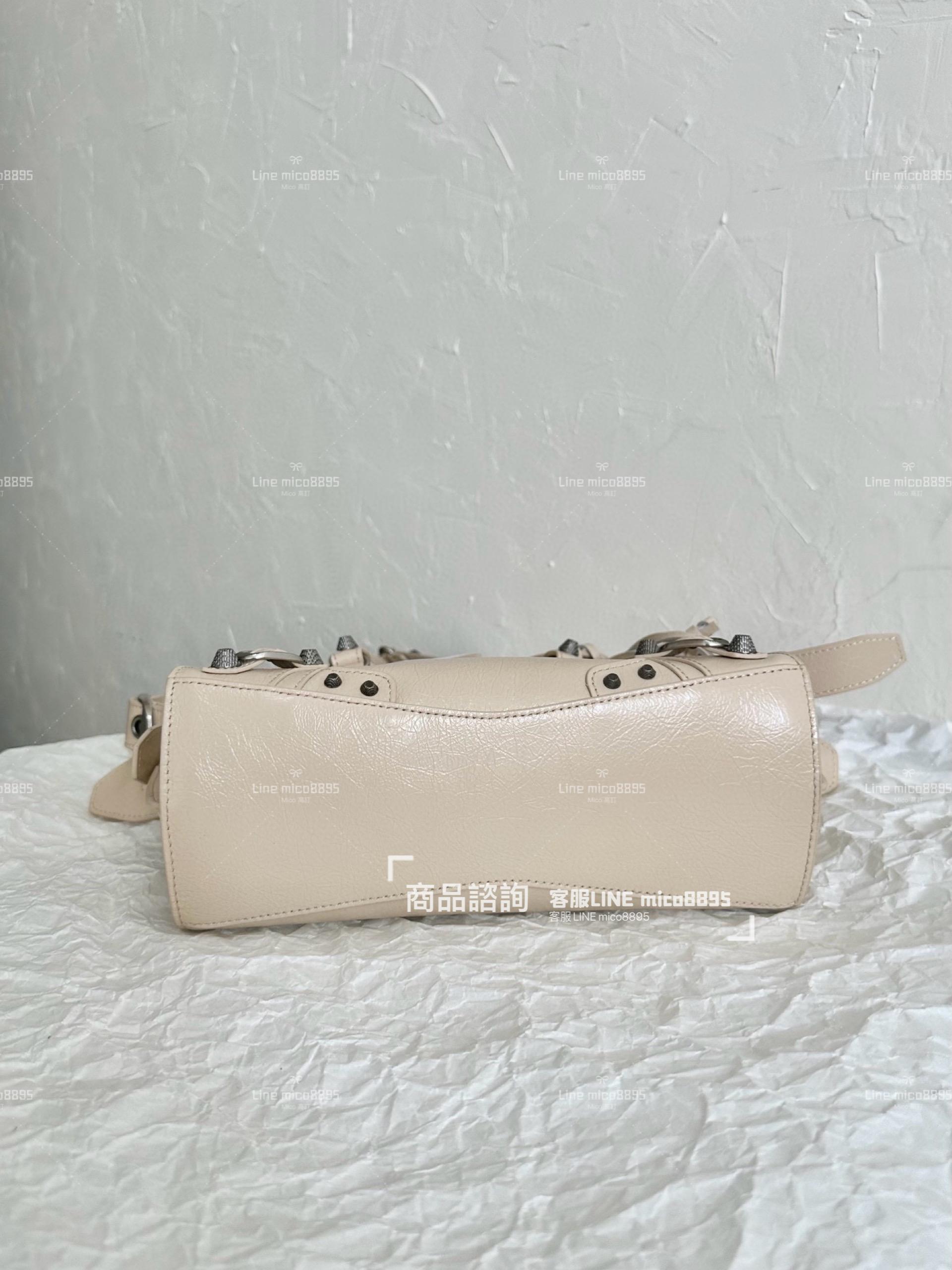 Balenciaga Neo classic 機車包xs 奶茶色 26cm