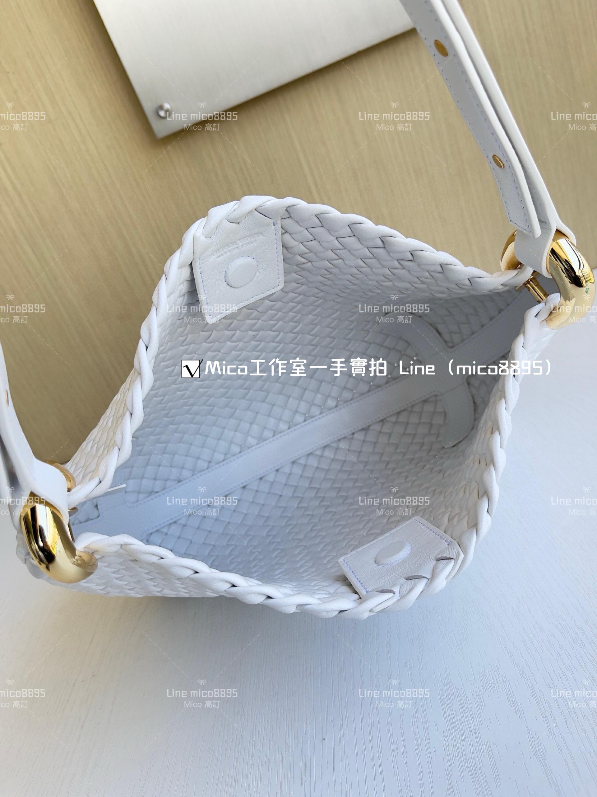 BV 羔羊皮編織 白色 Clicker Bag 大號 36cm 低調簡約款 通勤包