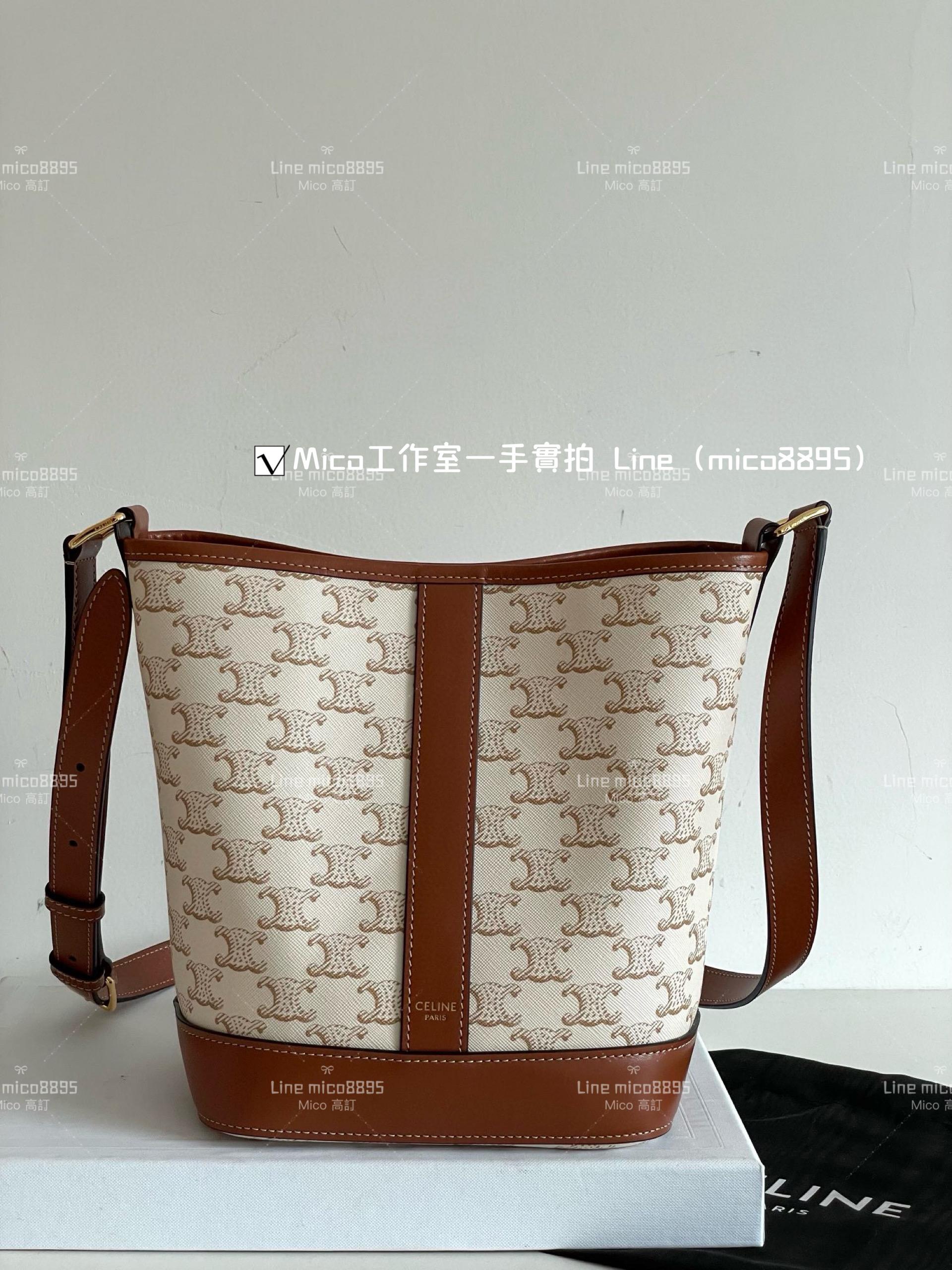 Celine 小號白 百搭款 凱旋門 Triomphe 水桶包 Size：30-22-13cm