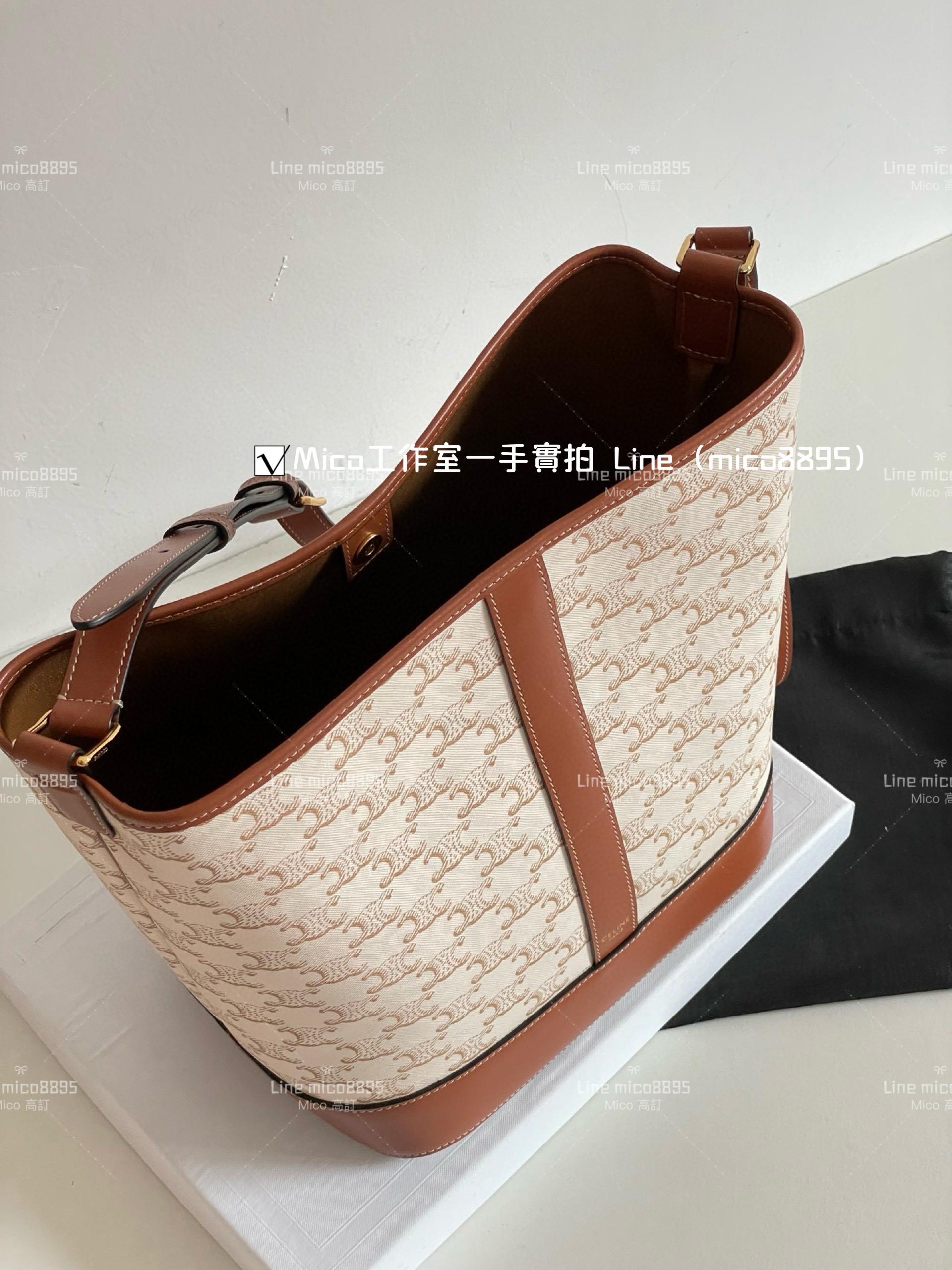 Celine 中號 白色 百搭款 凱旋門 Triomphe 水桶包 Size：33-27-17cm