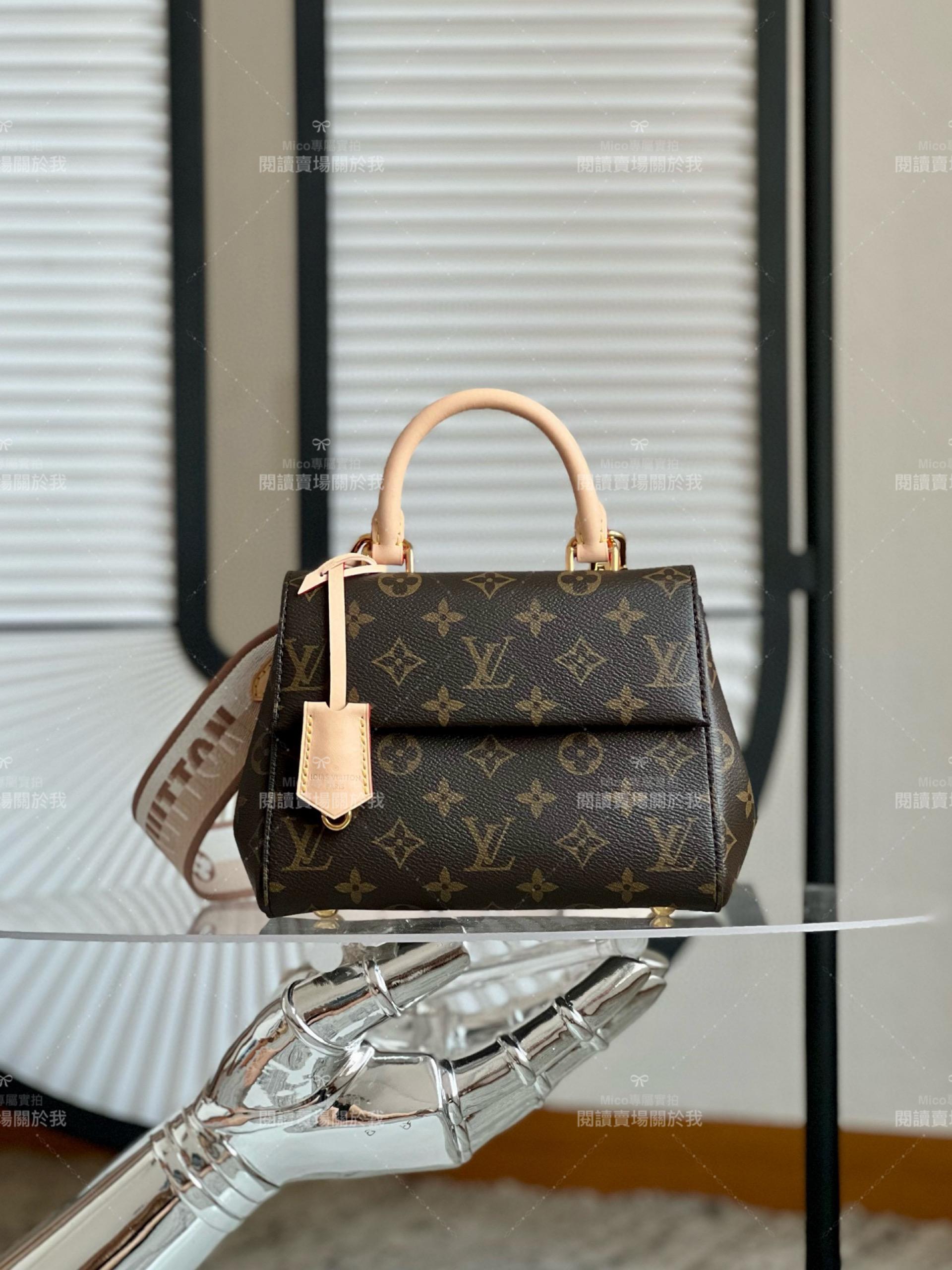 LV CLUNY 迷你手袋 M46055 搭配寬肩帶 20cm