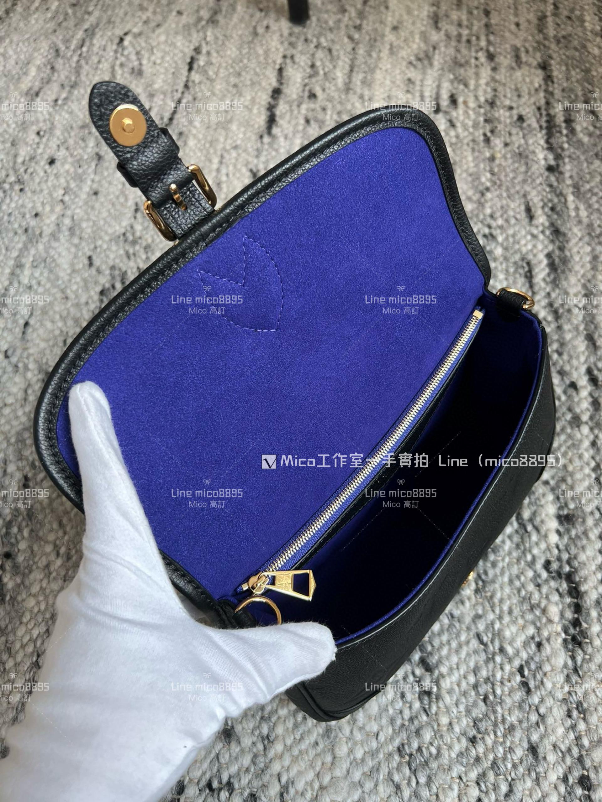 LV 黑色皮革壓紋 DIANE 手袋 M46386 壓花法棍包 搭配寬肩帶 23cm