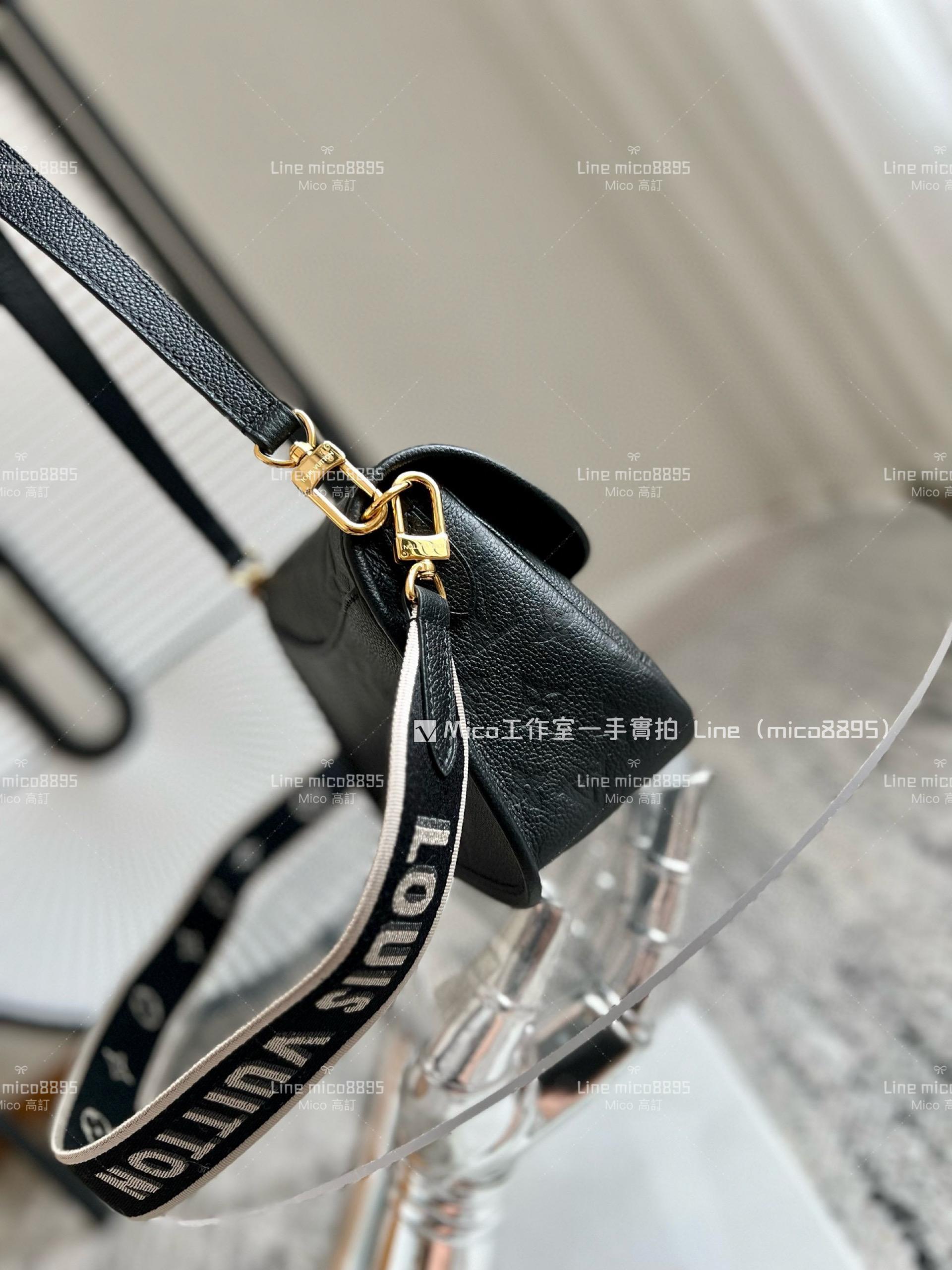 LV 黑色皮革壓紋 DIANE 手袋 M46386 壓花法棍包 搭配寬肩帶 23cm