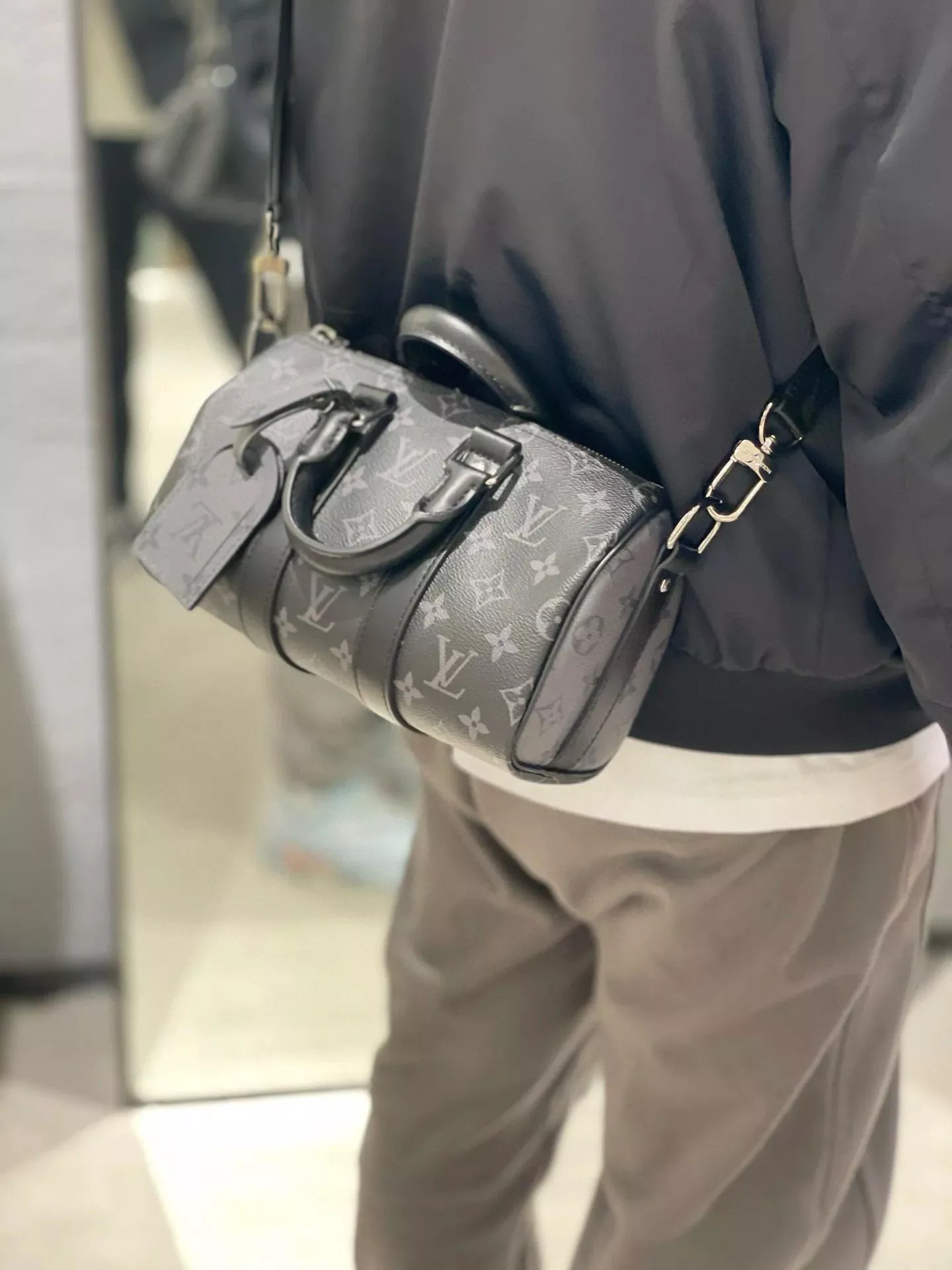 LV 黑色老花 Keepall 25手袋 枕頭包 M46271 25cm