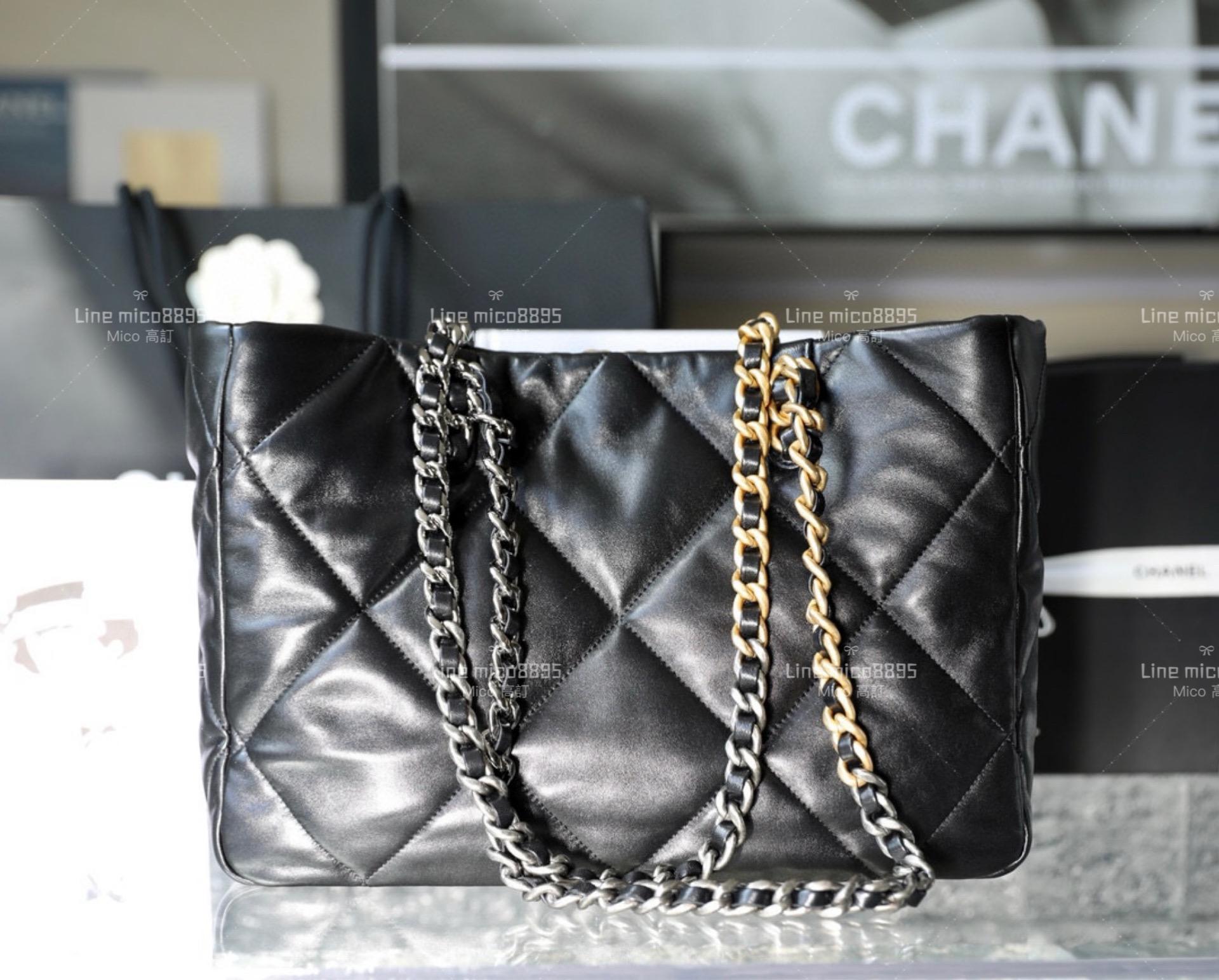 Chanel 22K 秋冬系列 𝚂𝚑𝚘𝚙𝚙𝚒𝚗𝚐 𝙱𝚊𝚐 19系列 橫款購物袋 黑色/小羊皮