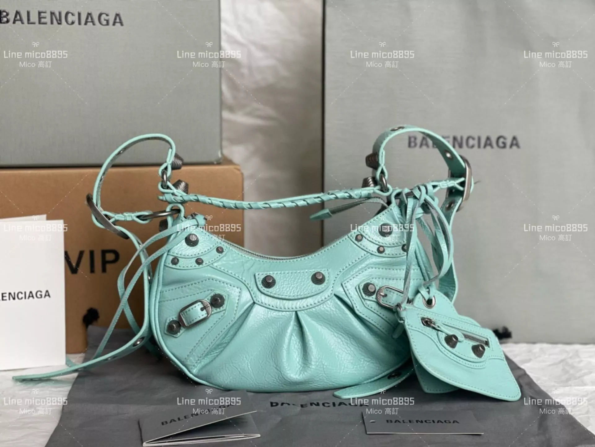 Balenciaga(巴黎世家) 薄荷綠 26cm Le Cagole半月包/餃子包/機車包