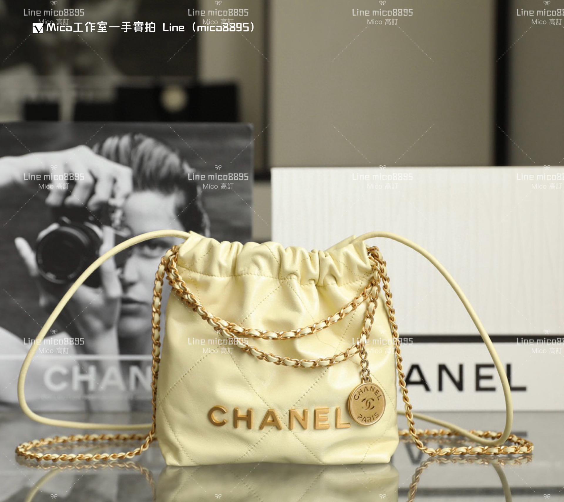 Chanel 手工坊系列 mini22Bag 小雞黃/金釦 尺寸：𝟣𝟫*𝟤𝟢*𝟨 𝖼𝗆