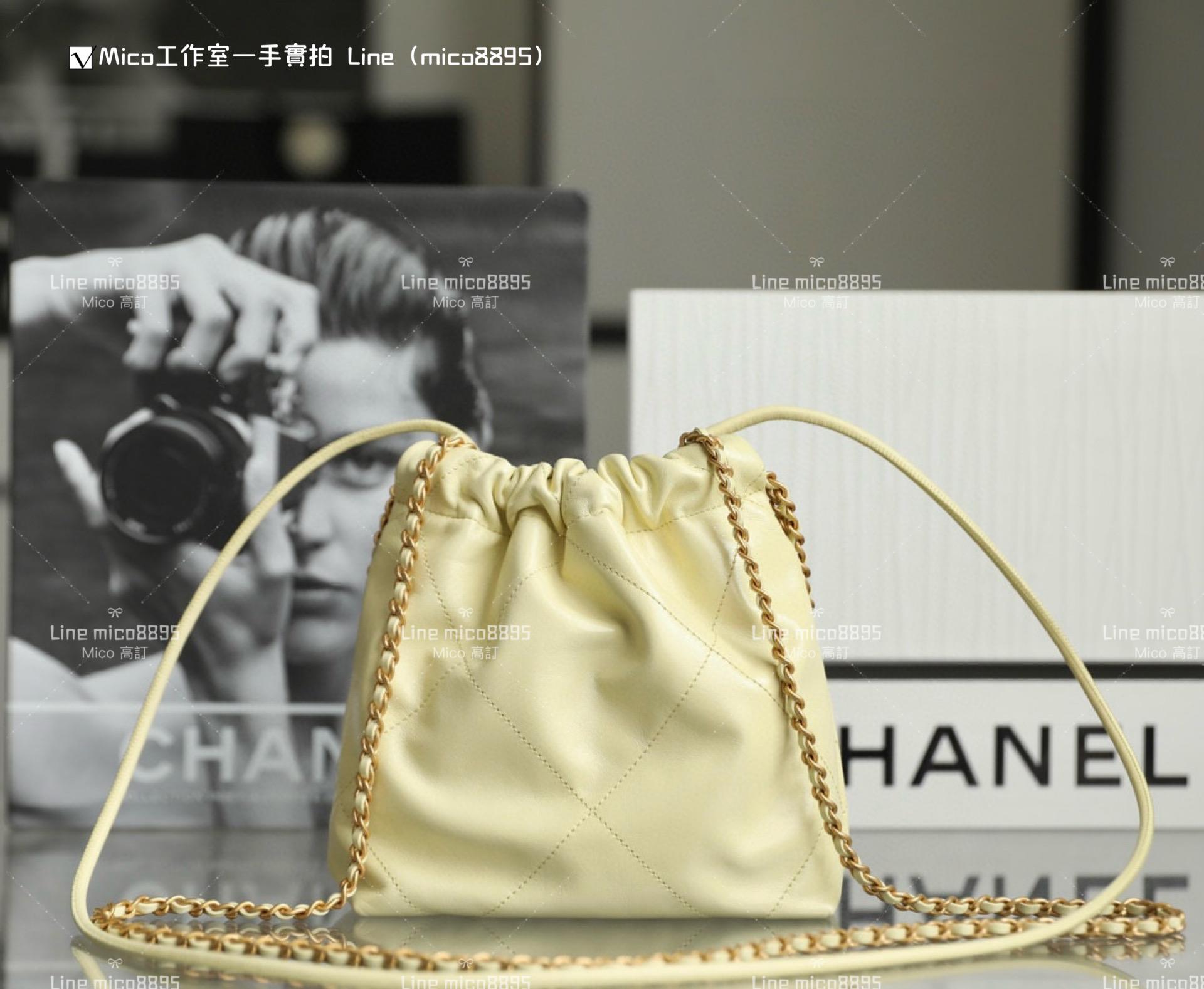 Chanel 手工坊系列 mini22Bag 小雞黃/金釦 尺寸：𝟣𝟫*𝟤𝟢*𝟨 𝖼𝗆