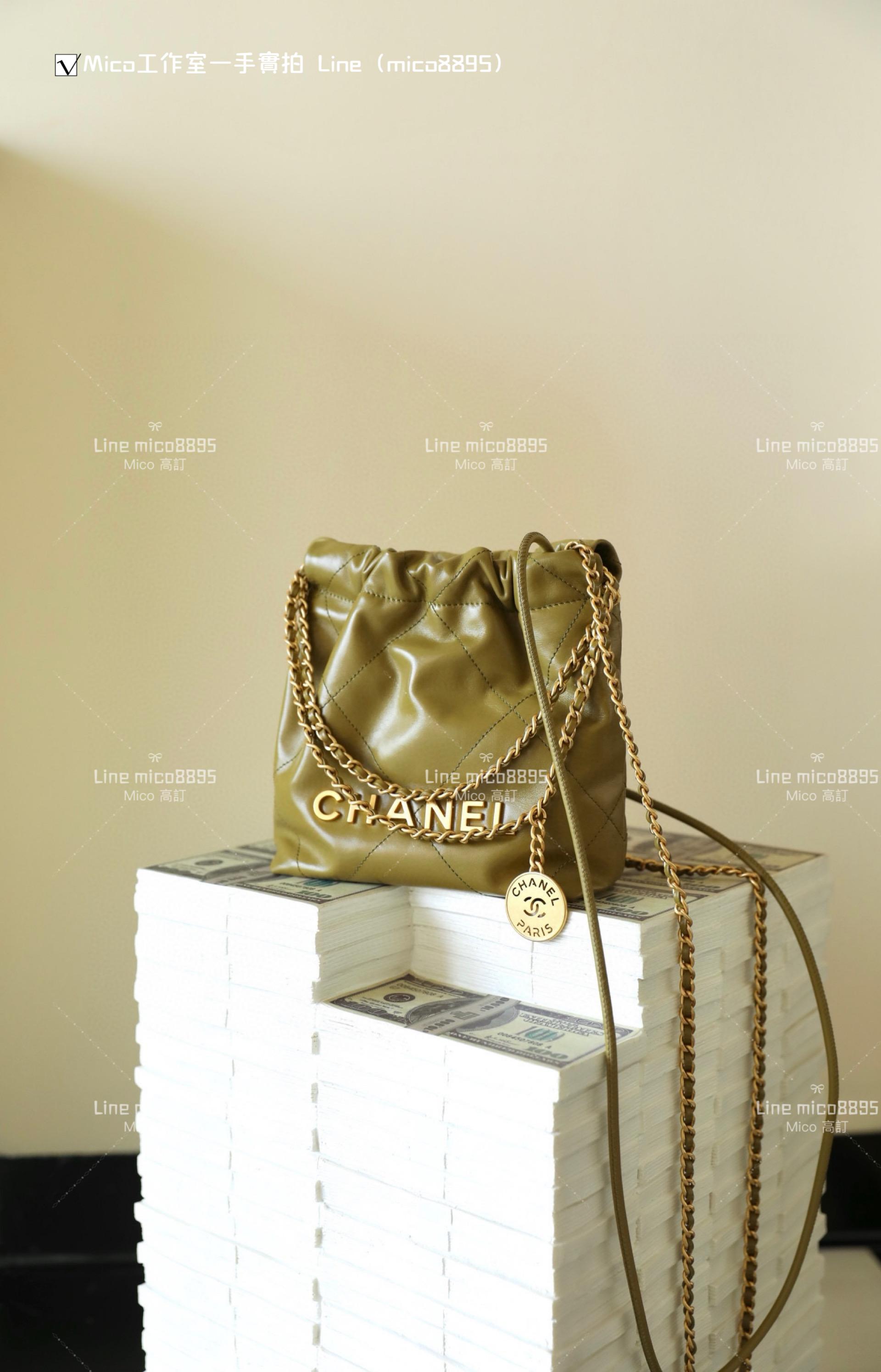 Chanel 手工坊系列 mini22Bag 牛油果綠/金釦 尺寸：𝟣𝟫*𝟤𝟢*𝟨 𝖼𝗆