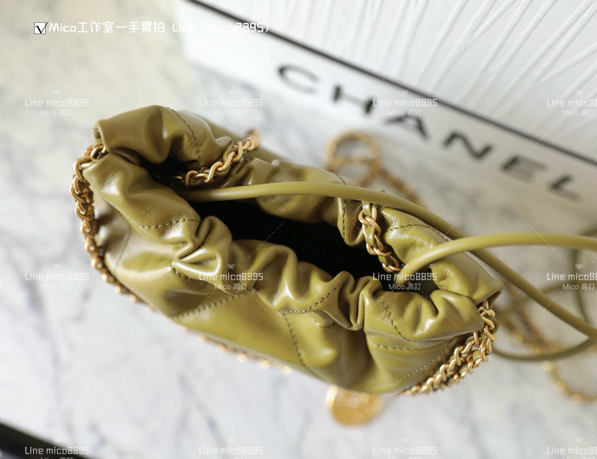 Chanel 手工坊系列 mini22Bag 牛油果綠/金釦 尺寸：𝟣𝟫*𝟤𝟢*𝟨 𝖼𝗆