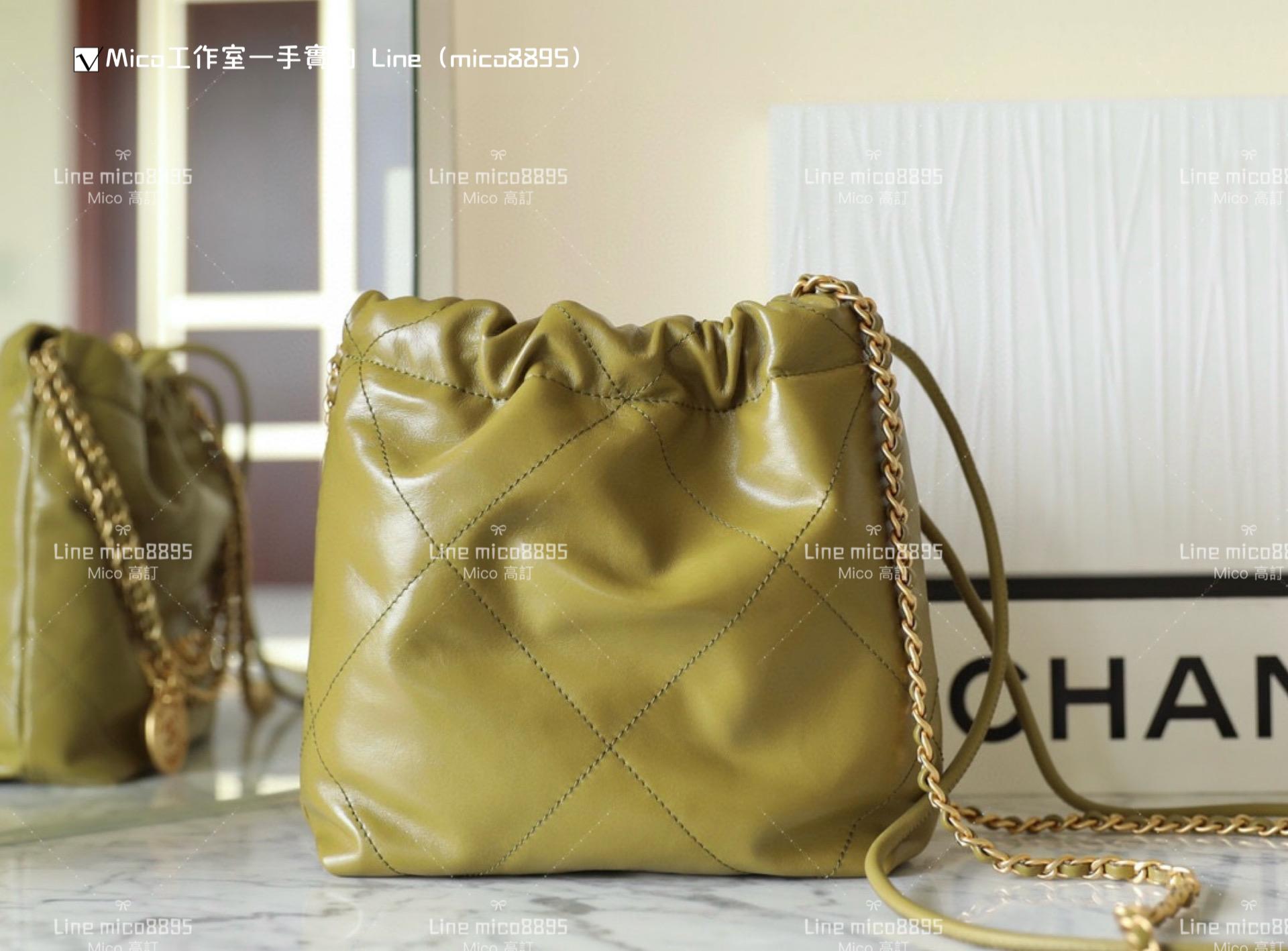 Chanel 手工坊系列 mini22Bag 牛油果綠/金釦 尺寸：𝟣𝟫*𝟤𝟢*𝟨 𝖼𝗆