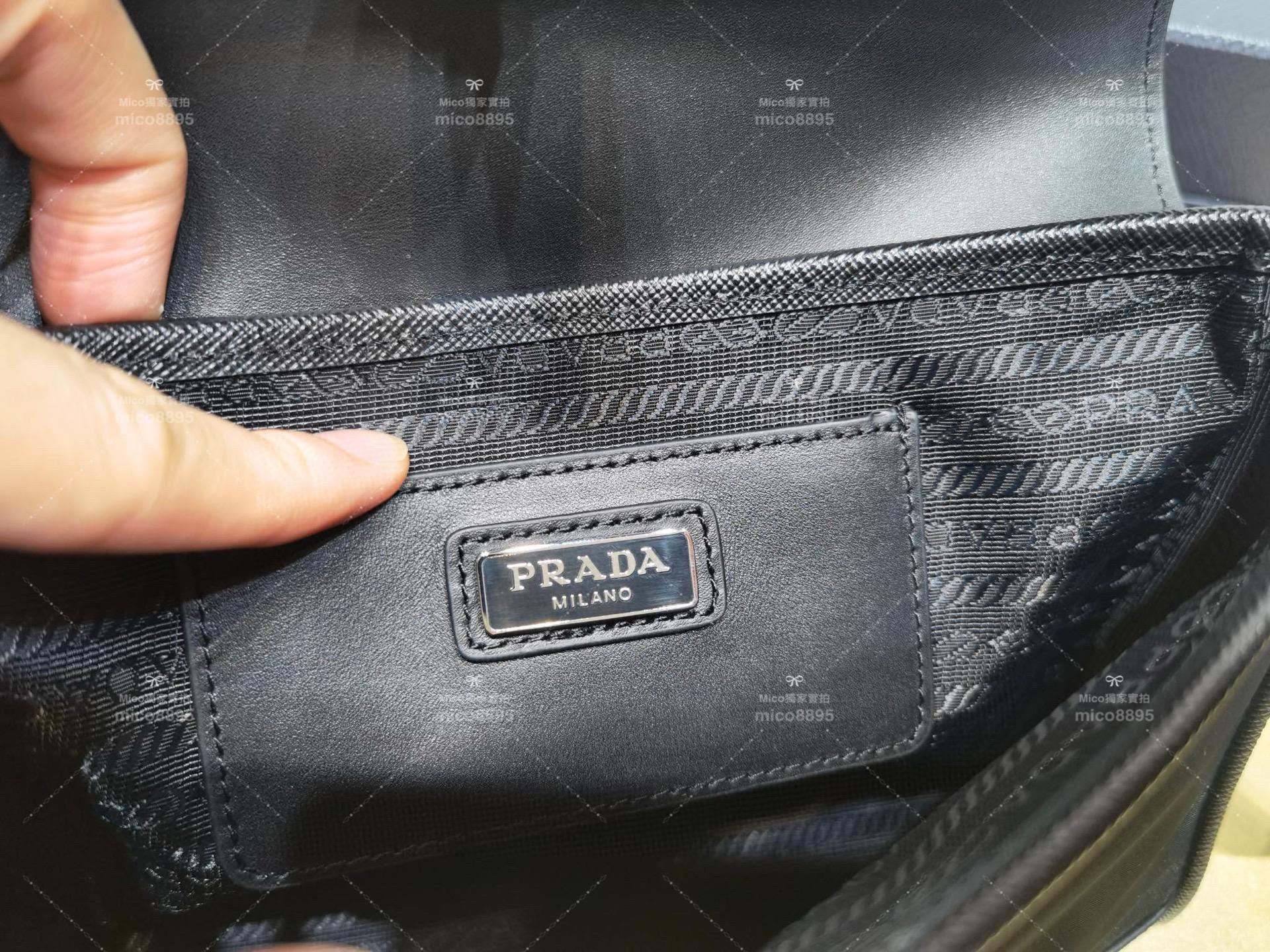 Prada 再生尼龍拼防刮牛皮 新款郵差包 男女同款 輕巧好搭 21cm