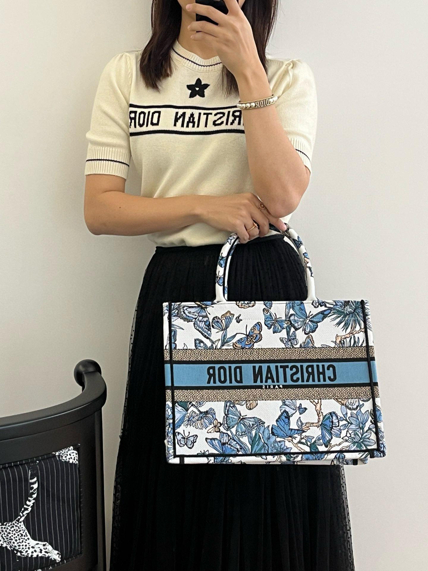 Dior 中號 蝴蝶刺繡Tote手提包 最新秋冬系列 36cm