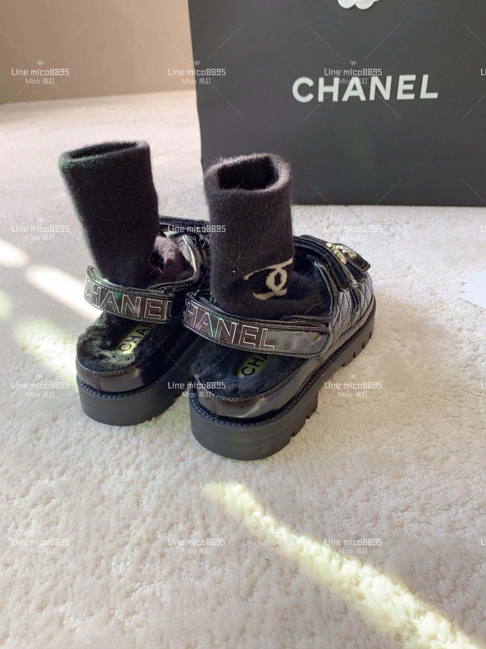 CHANEL 24ss 冬款 黑色油蠟皮 雙C水鑽魔術貼沙灘羊毛涼鞋 35-39