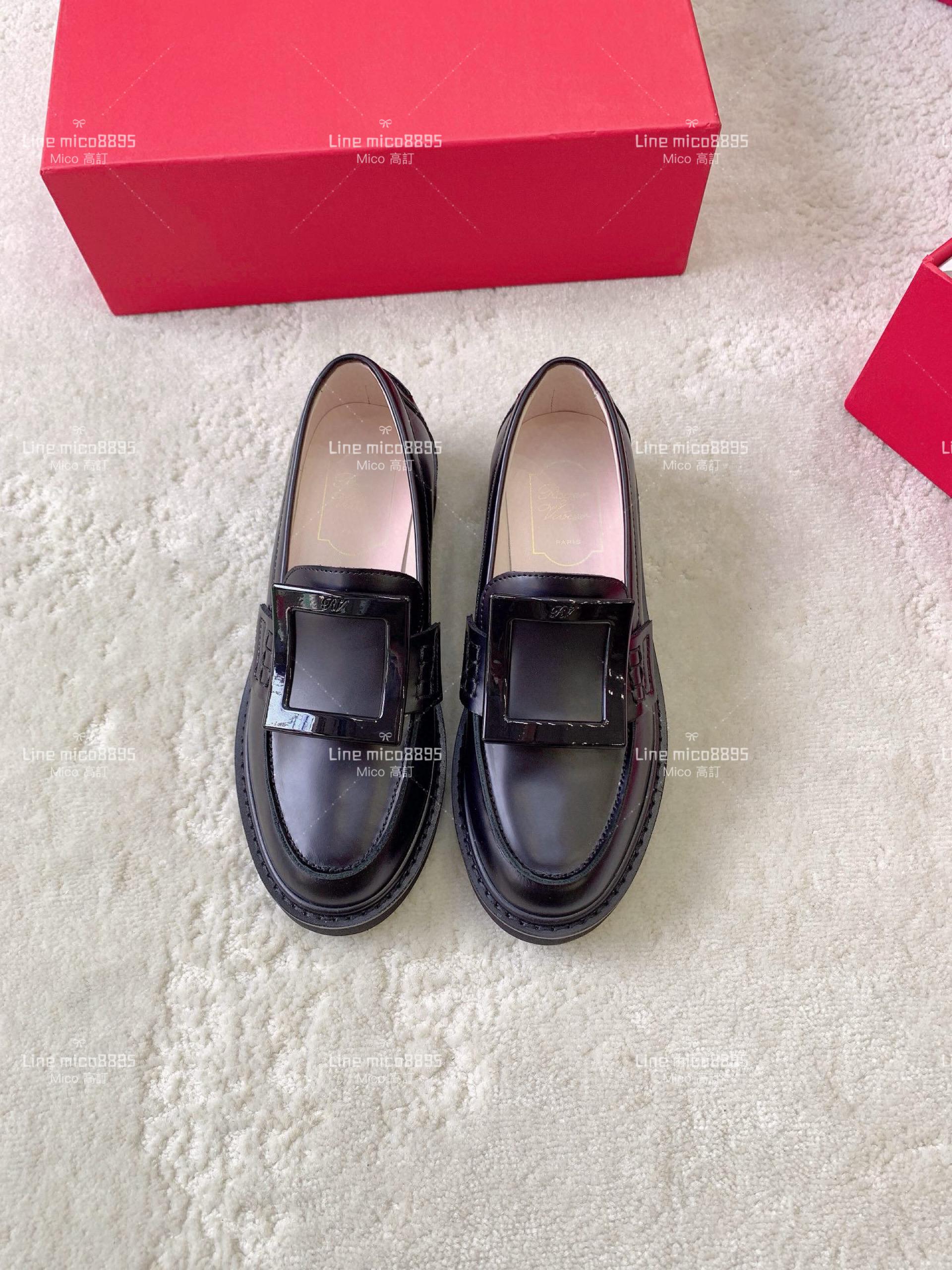 Roger Vivier | RV Yorkdale 新款樂福鞋 黑釦 休閒鞋/女鞋 35-40