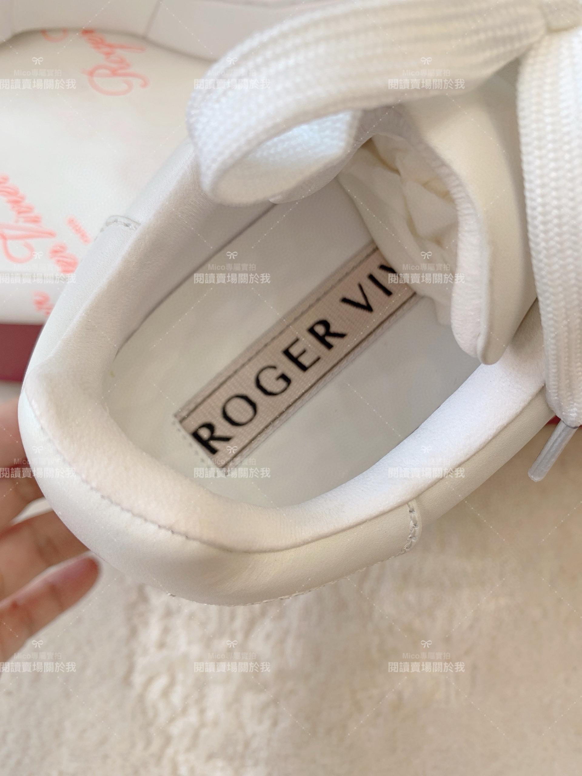 Roger Vivier | RV Viv Skate 經典方釦增高小白鞋 4cm 35-39