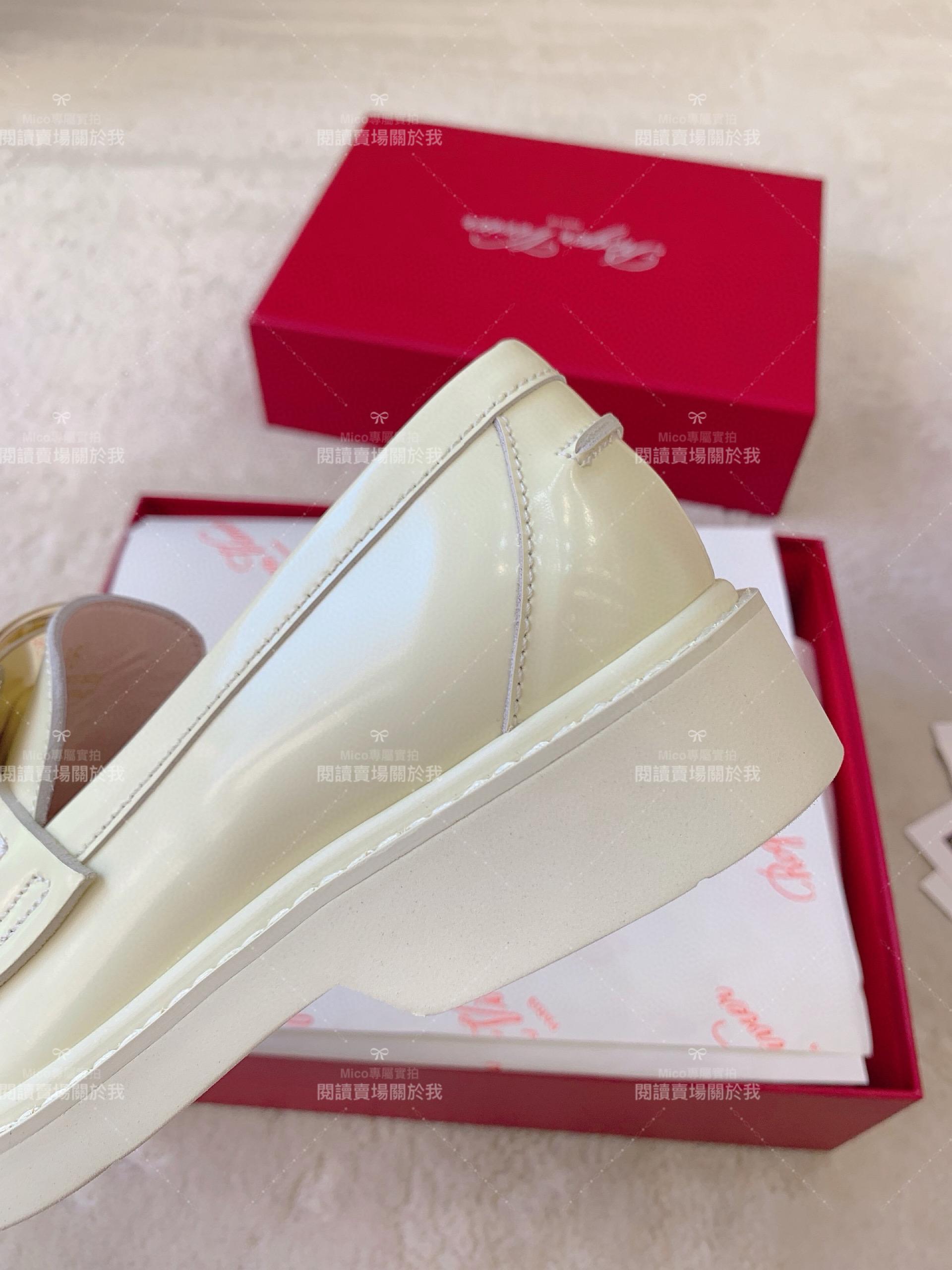 Roger Vivier | RV Yorkdale 奶油白/方釦 新款樂福鞋 休閒鞋/女鞋 35-40