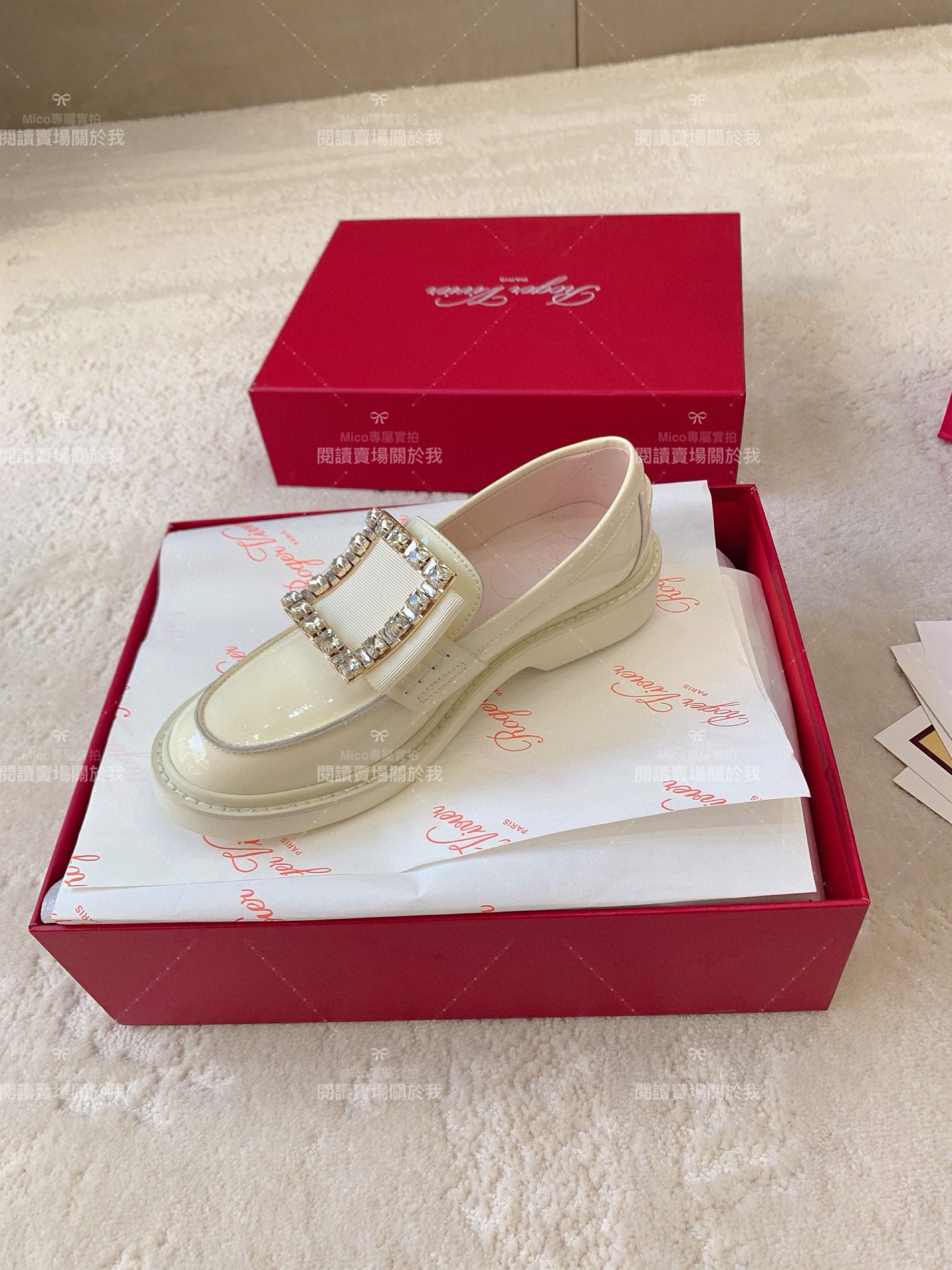 Roger Vivier | RV Yorkdale 奶油白/鑽釦 新款樂福鞋 休閒鞋/女鞋 35-40