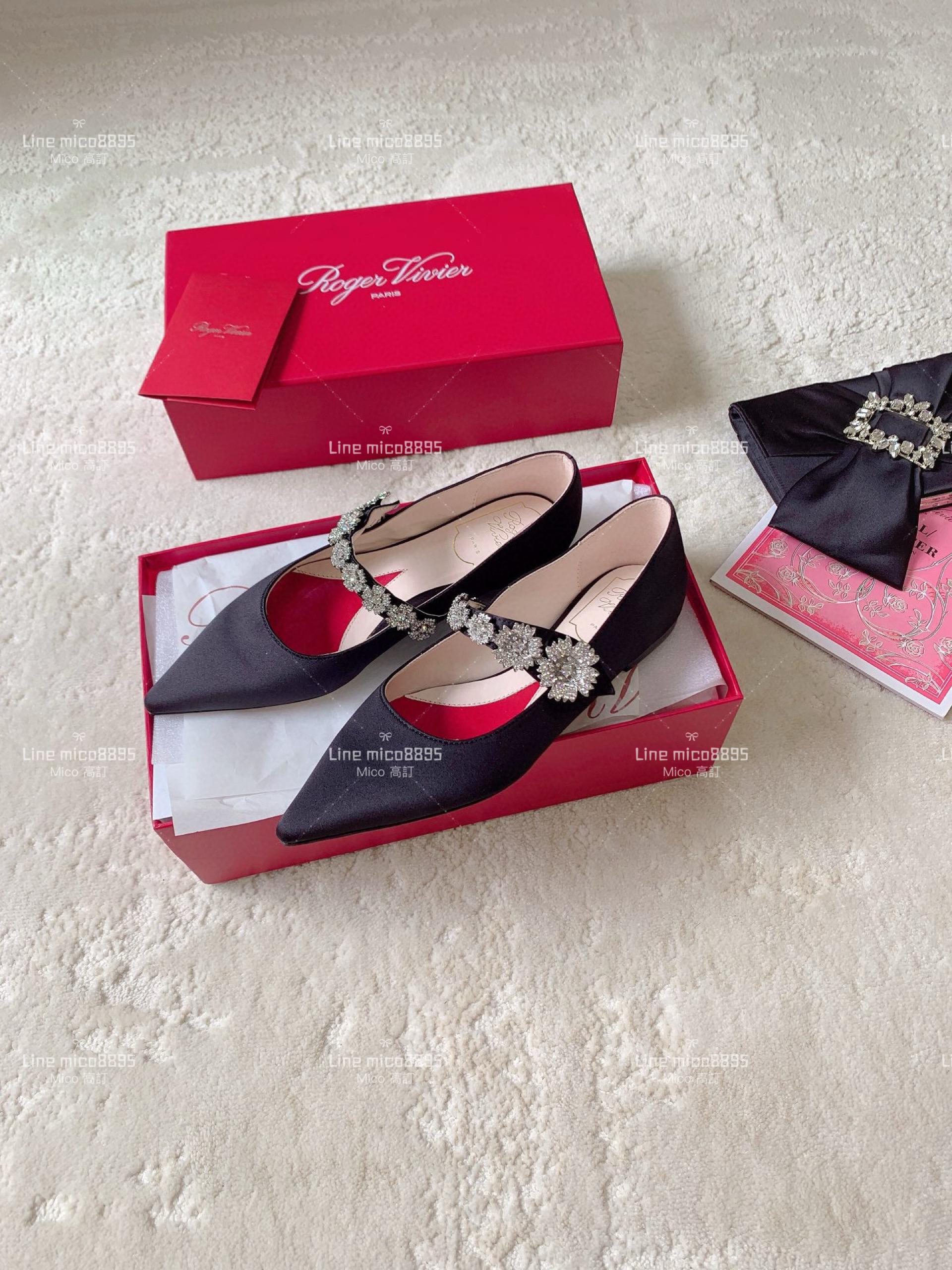 Roger Vivier | RV 黑色真絲 花朵鑽釦真絲平底鞋 34-40