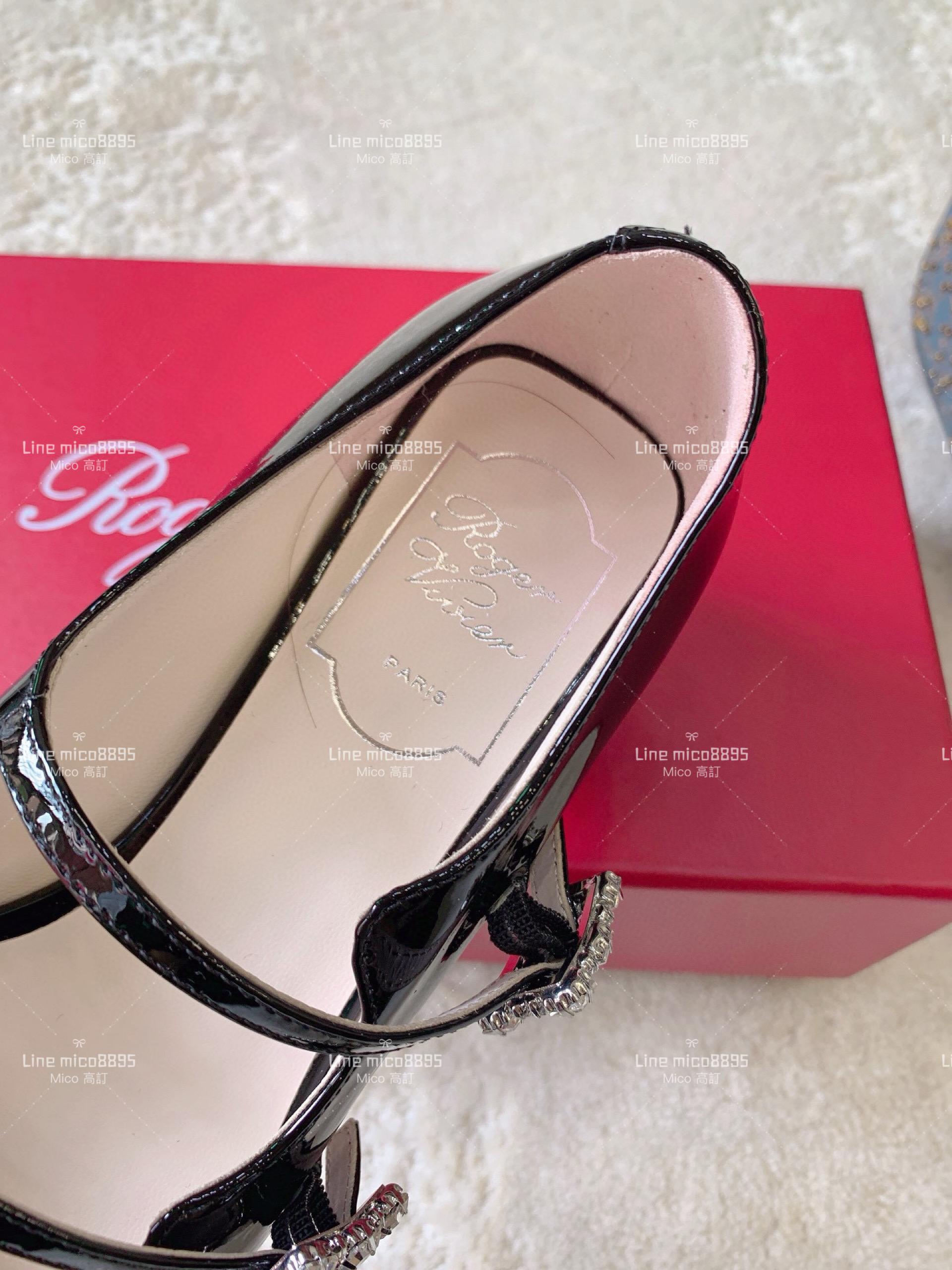 Roger Vivier | RV 雙綁帶設計 水鑽釦 低跟黑色漆皮瑪麗珍圓頭娃娃鞋 34-40 2.5cm