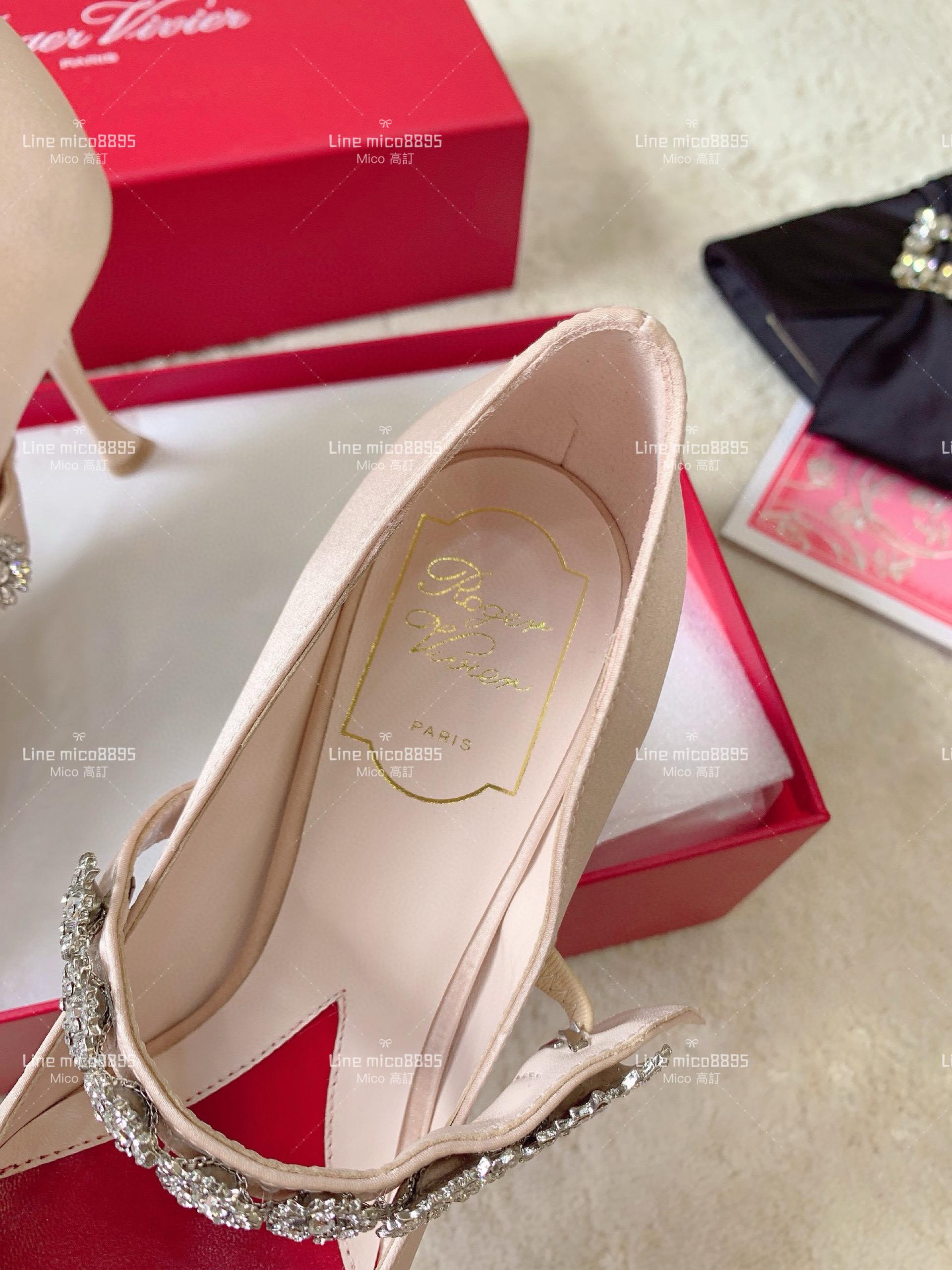 Roger Vivier | RV 杏色真絲 花朵鑽釦高跟鞋 34-40 8.5cm