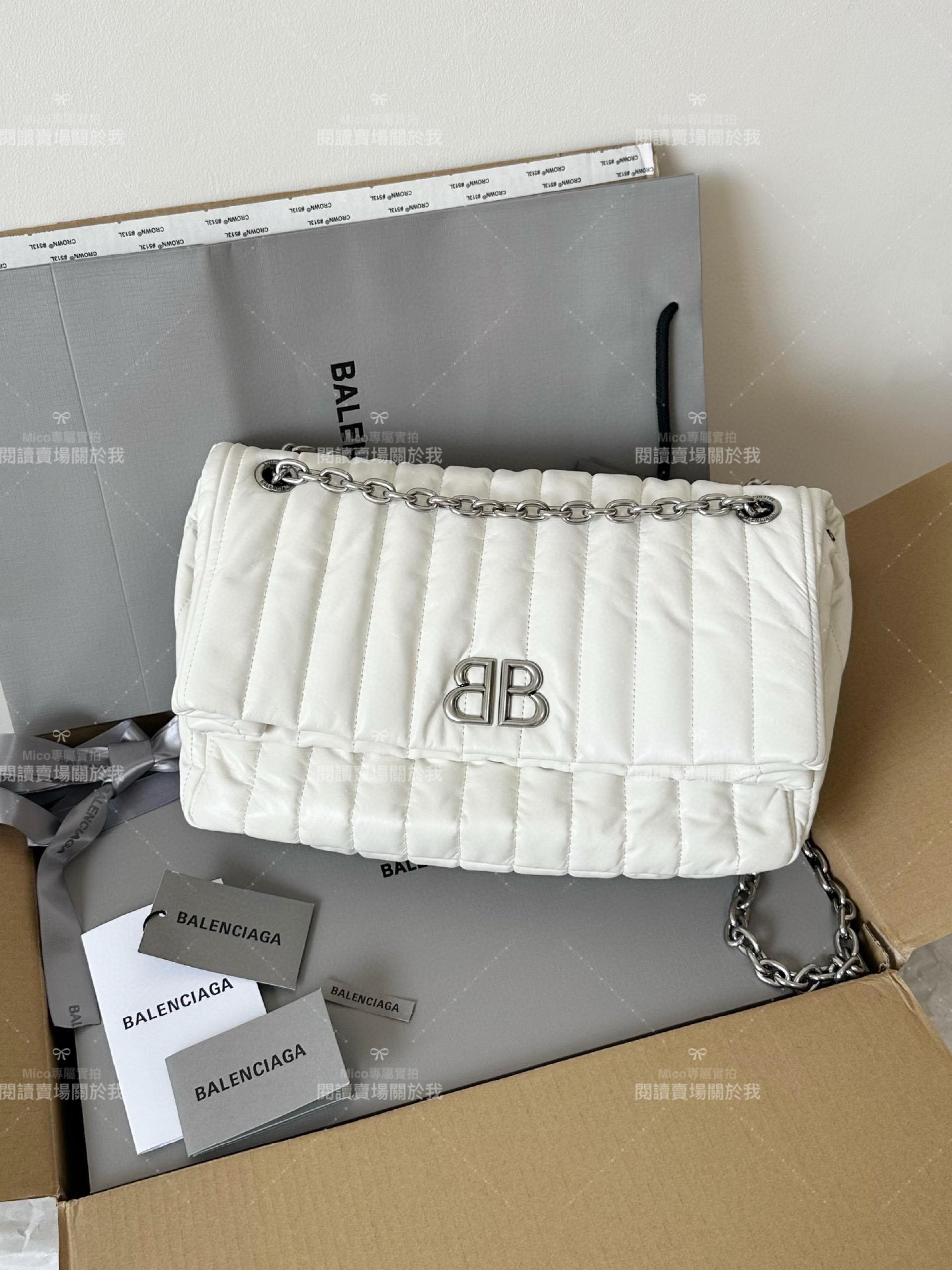 Balenciaga 巴黎世家 豎紋monaco蓬蓬包/枕頭包 白銀中號 32.5cm