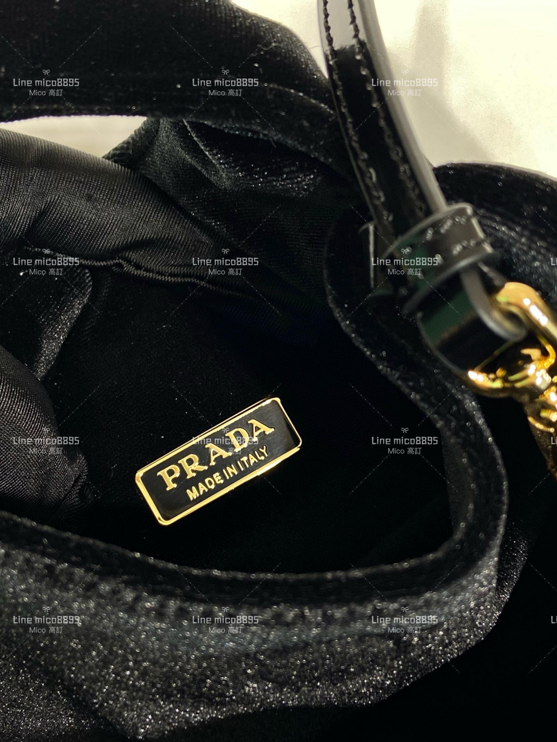 PRADA 黑色絲絨手提斜跨迷你水桶包 17cm