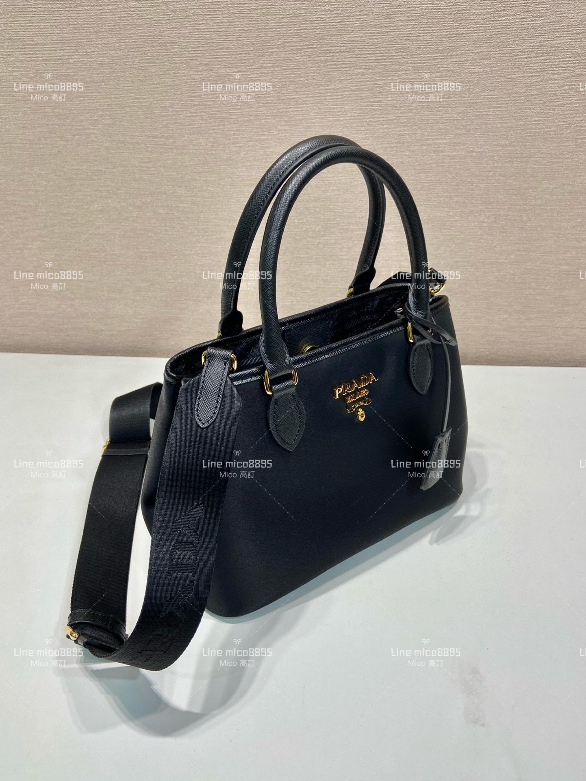 PRADA 梯形 尼龍輕巧黑色手提布包 斜跨包 小號