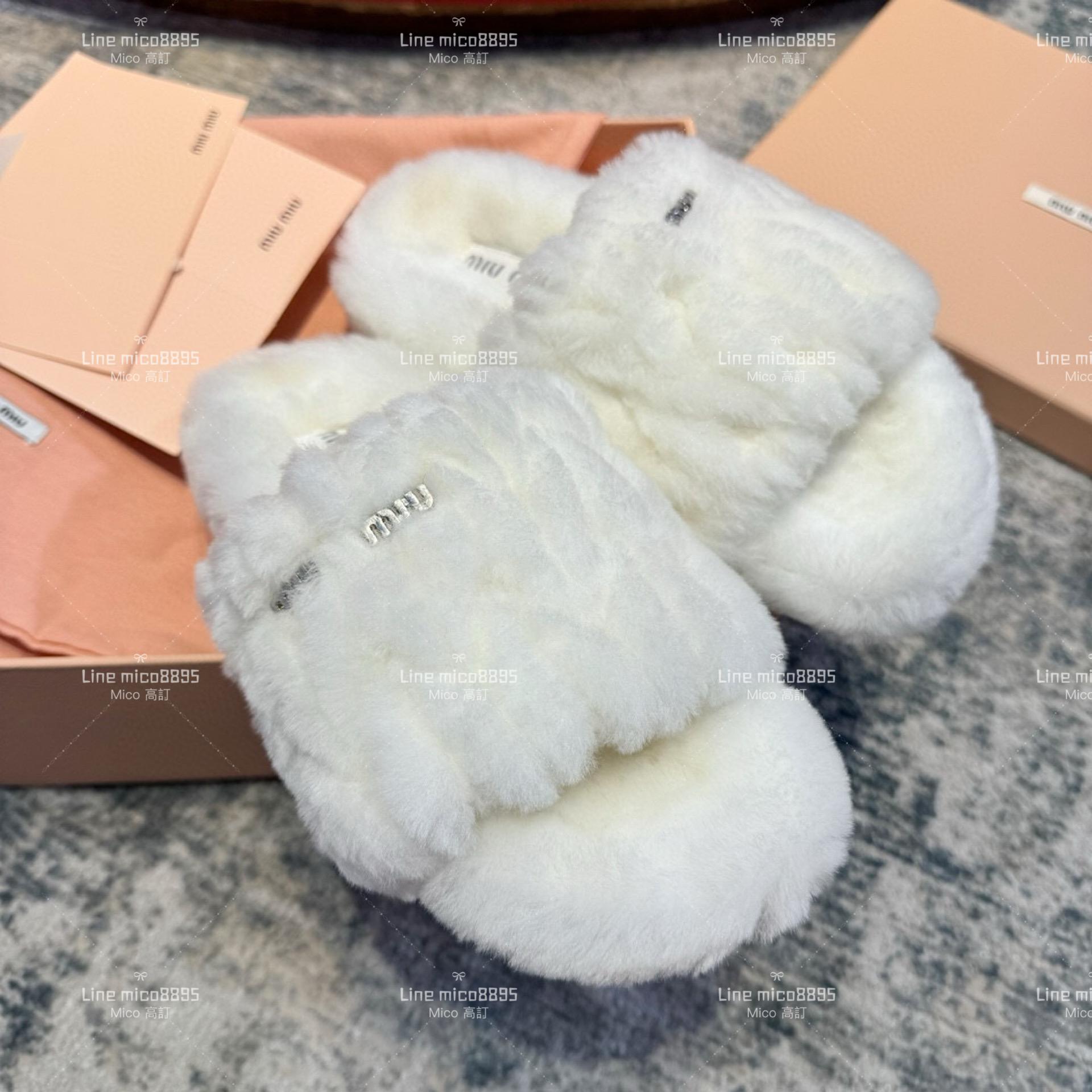 Miu miu 秋冬新品 字母羊毛拖鞋 白色 純皮毛一體羔羊毛拖鞋 毛毛拖 35-39