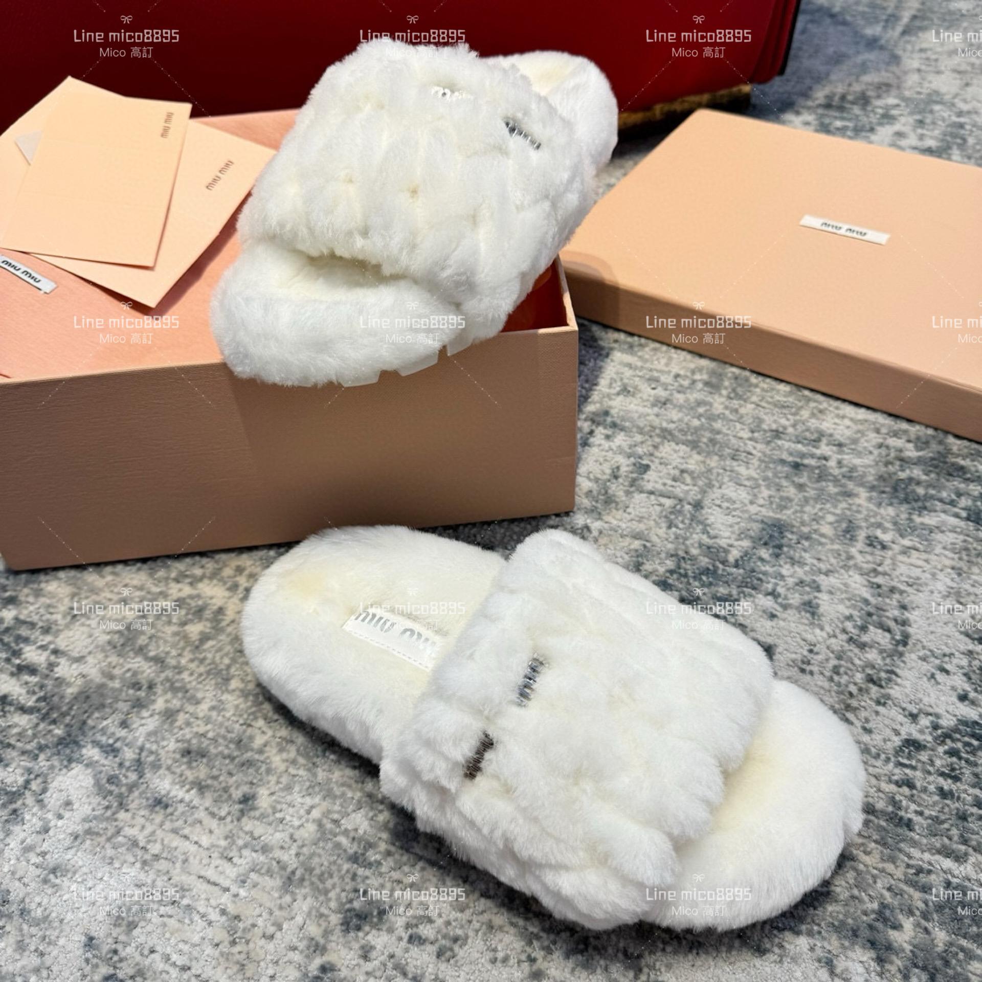 Miu miu 秋冬新品 字母羊毛拖鞋 白色 純皮毛一體羔羊毛拖鞋 毛毛拖 35-39