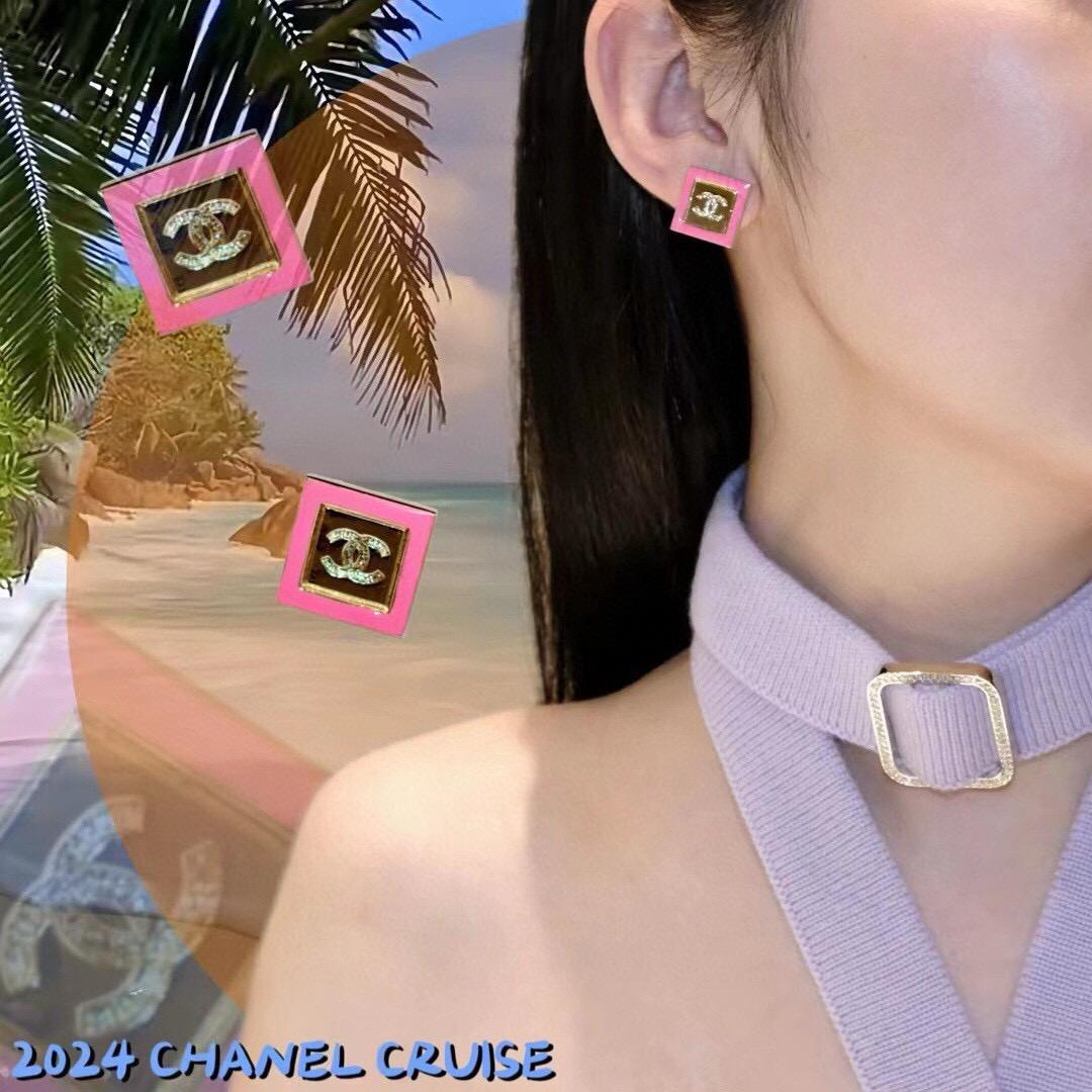 CHANEL  24c早春款 粉色/白色 兩色 方形耳釘/耳環 兩色/下單備註