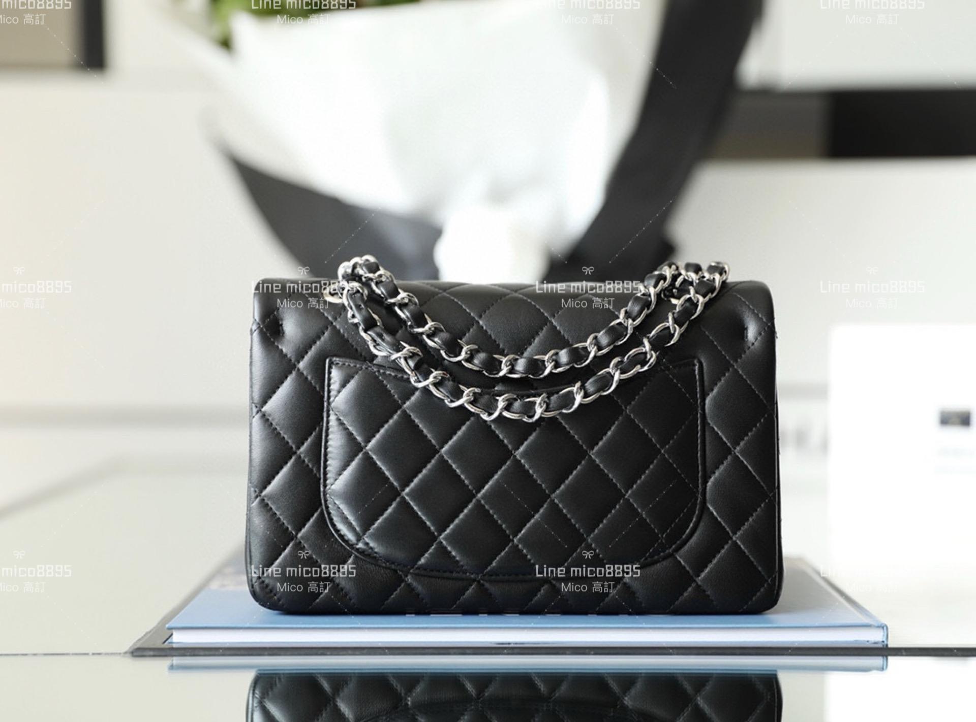 CHANEL Classic Flip Small CF 黑色/羊皮/銀釦 23cm