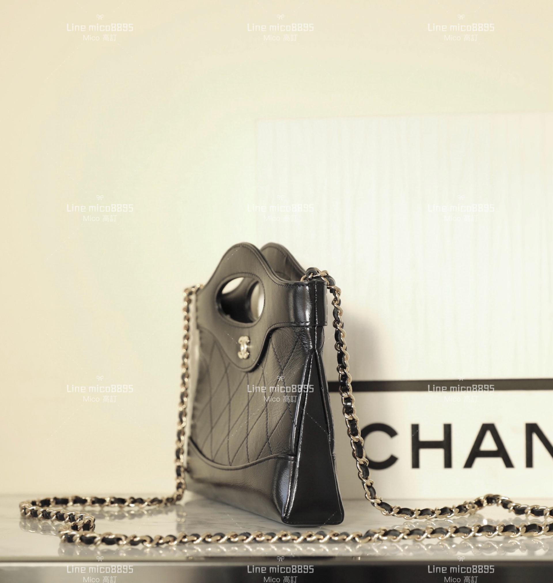 CHANEL 24c早春款 橫版/橫款 31Bag 黑色牛皮 尺寸：𝟣𝟩.𝟧*𝟤𝟢.𝟧*𝟥.𝟧 𝖼𝗆