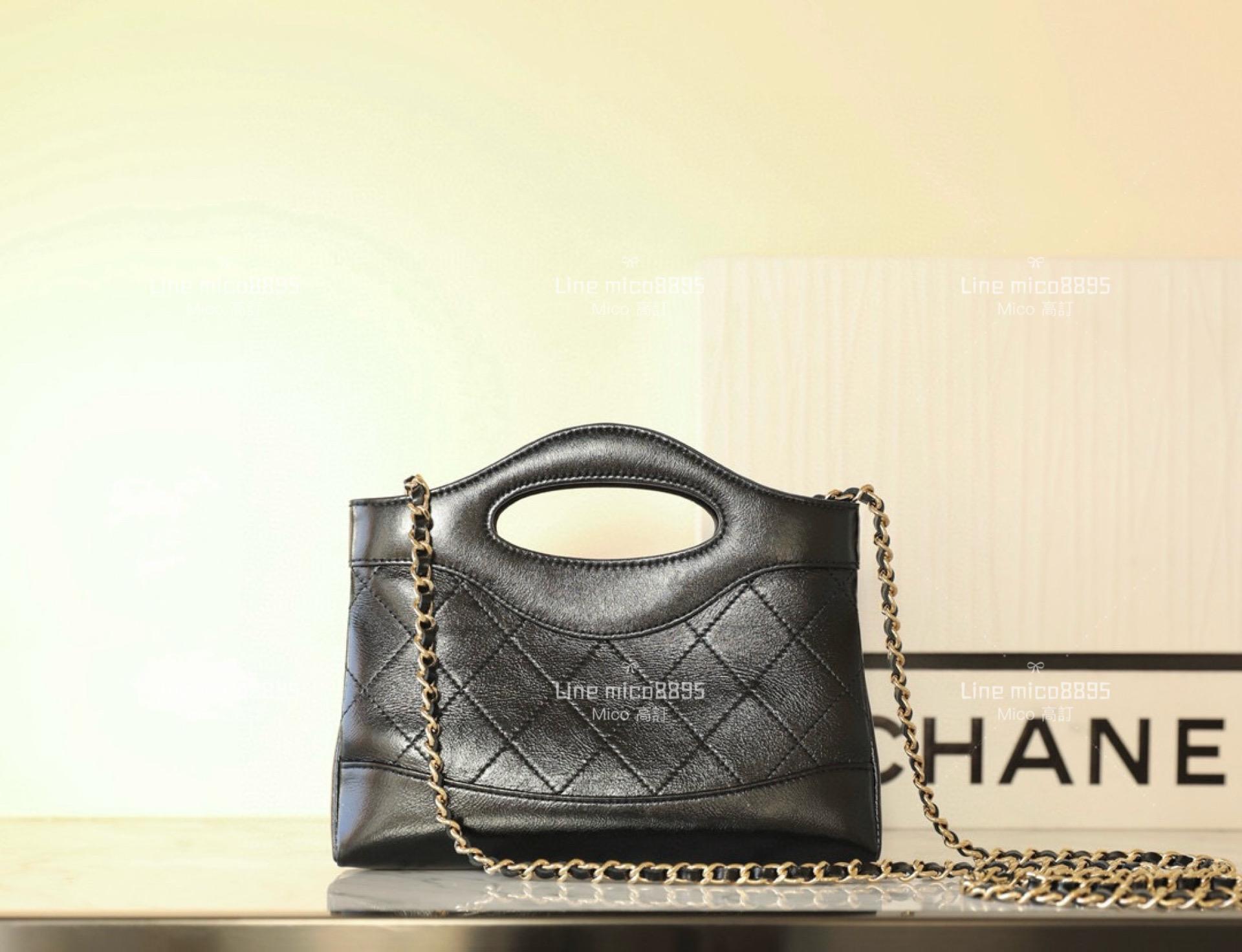 CHANEL 24c早春款 橫版/橫款 31Bag 黑色牛皮 尺寸：𝟣𝟩.𝟧*𝟤𝟢.𝟧*𝟥.𝟧 𝖼𝗆