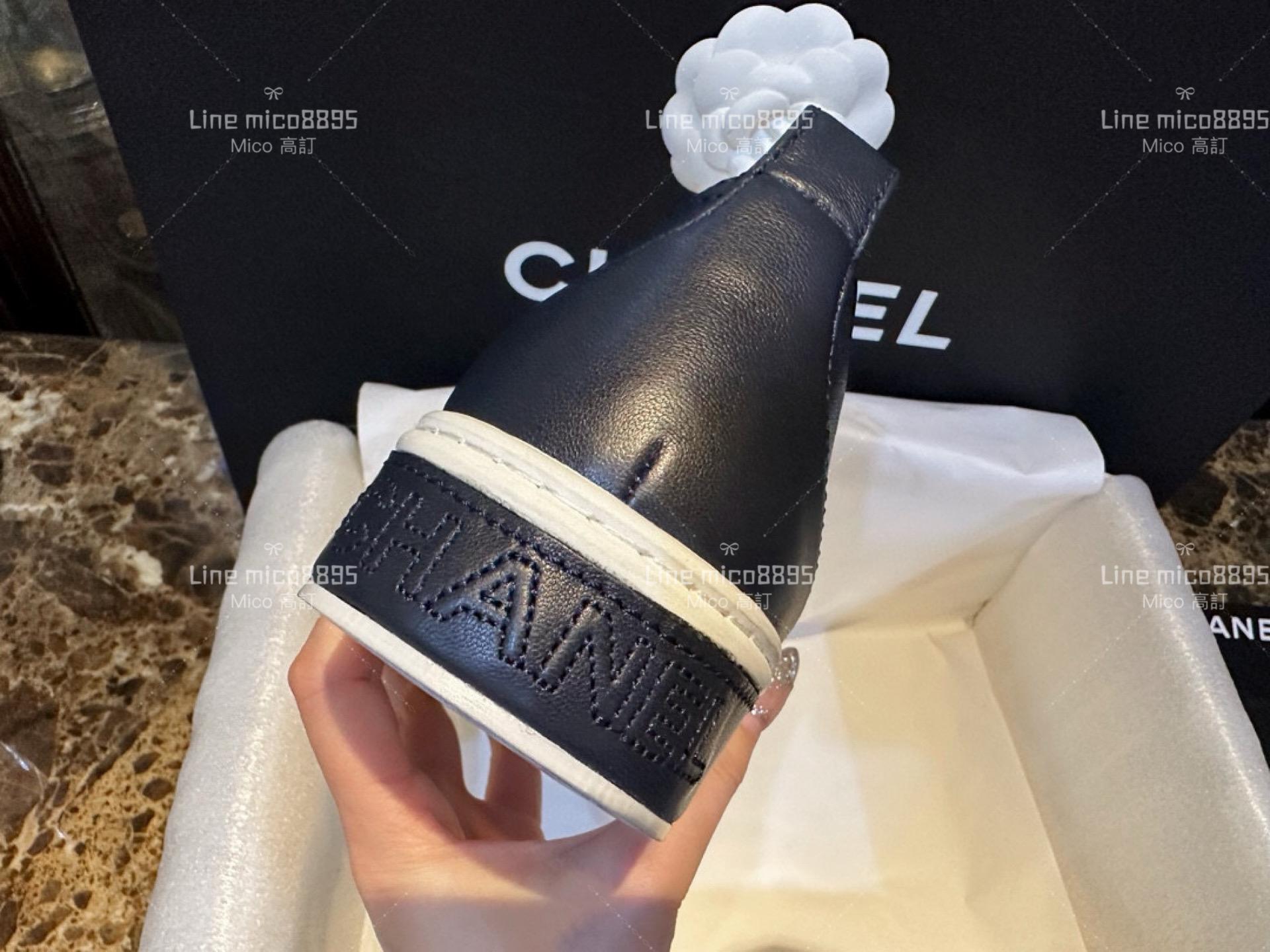 高訂款▫️CHANEL 𝟐𝟑𝐏 厚底藍黑拼色菱格樂福鞋 平底便鞋 35-41