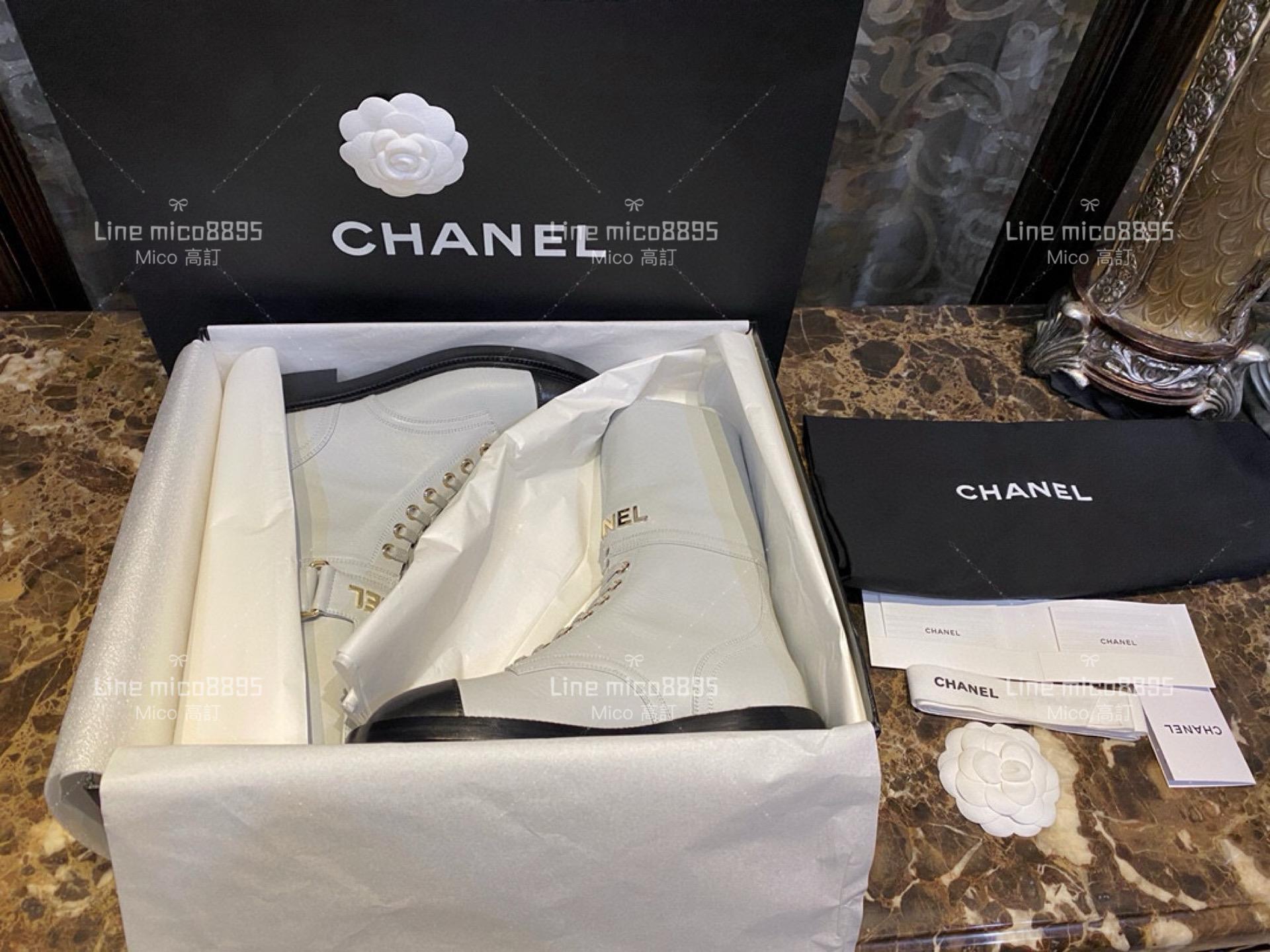 高訂款▫️CHANEL 灰白色 秋冬字母𝗟𝗼𝗴𝗼系帶靴 35-40 中筒靴