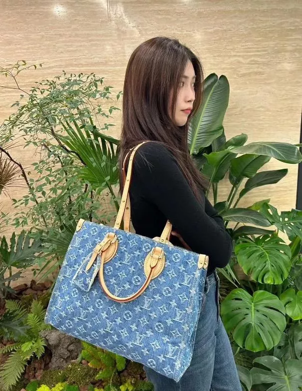 LV 丹寧牛仔Onthego 中號手袋 托特包 購物袋 M46871 藍色 35cm