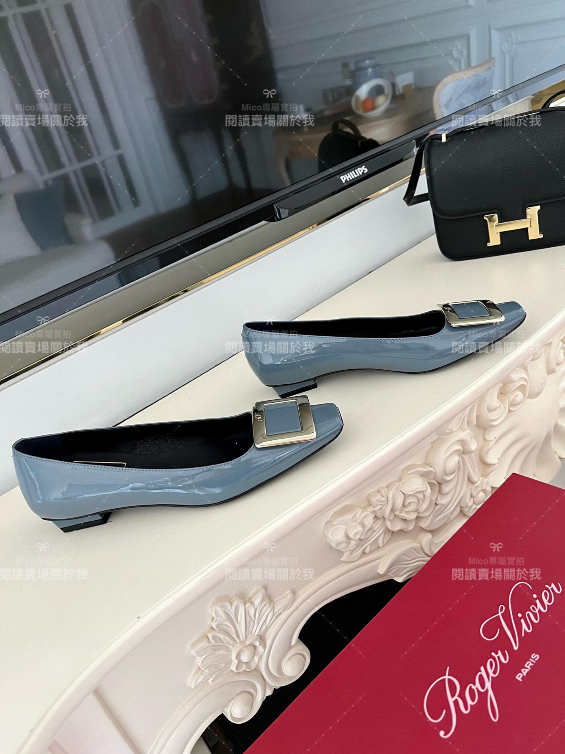 Roger vivier Belle Vivier 霧霾藍 漆皮金屬搭扣芭蕾平底鞋 35-39