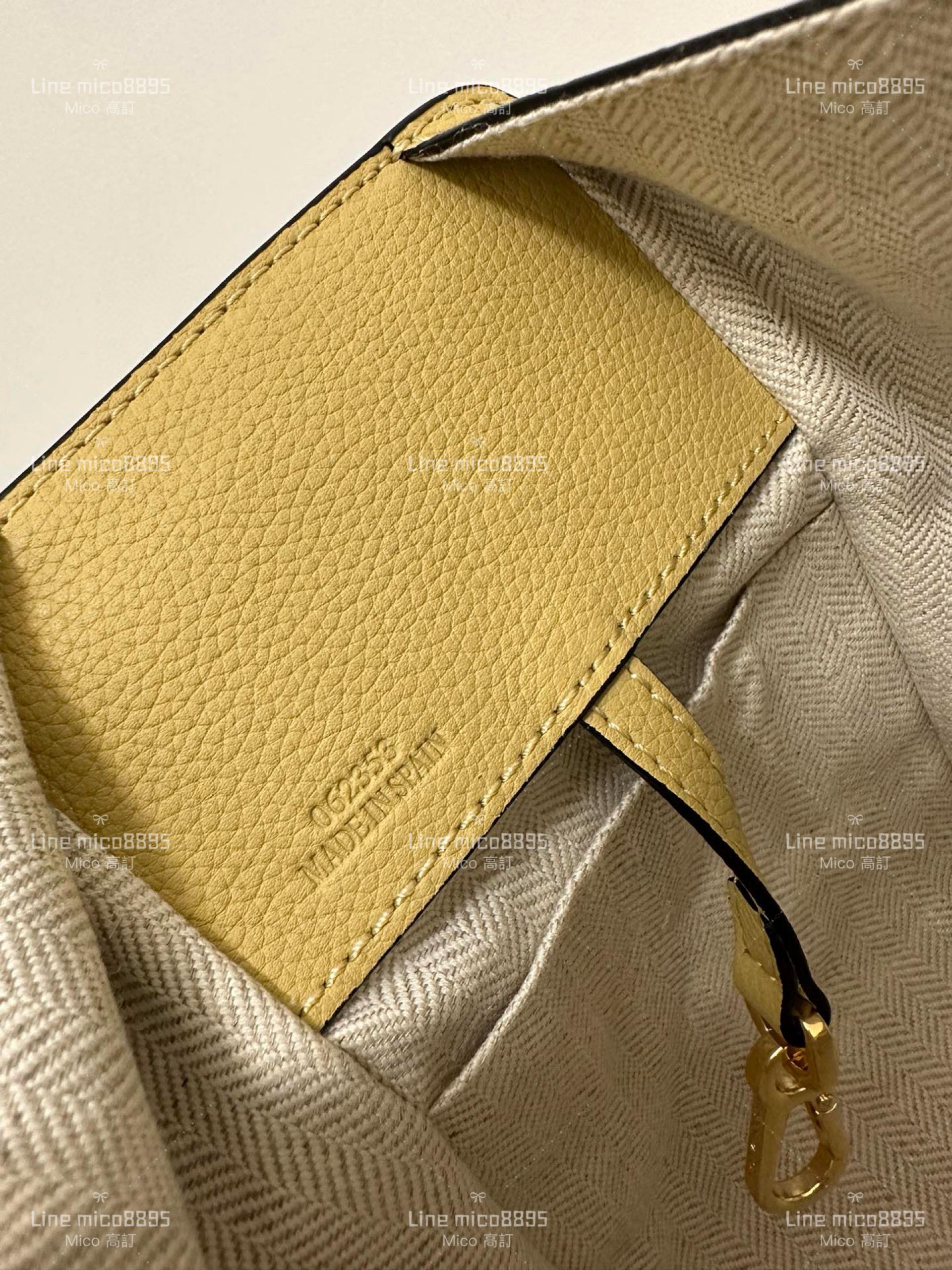 Loewe Hammock bag 吊床包 ｜奶黃色/荔枝皮革 真皮/牛皮 新尺寸 20cm 手提斜跨包/水桶包