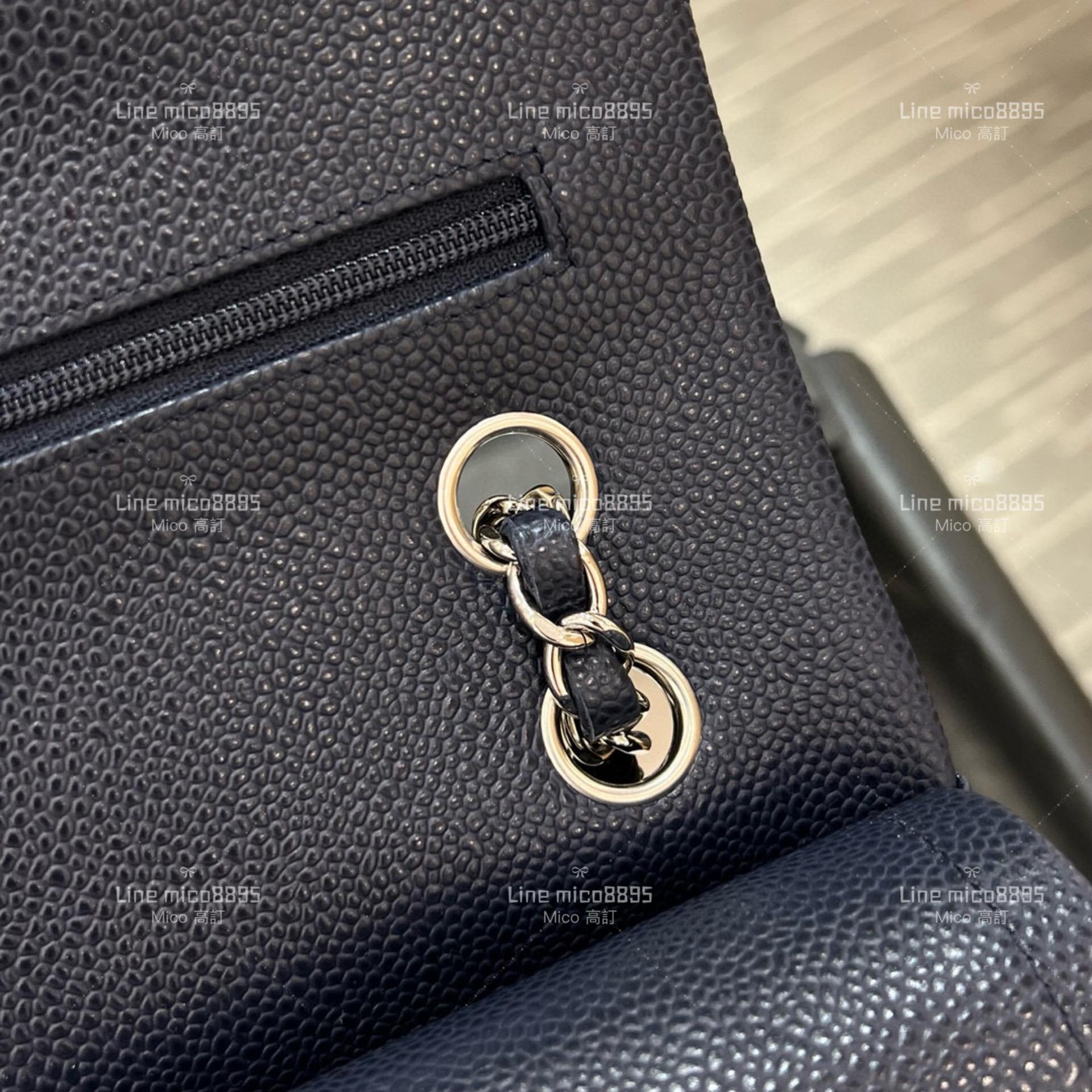 CHANEL Classic Flip Small CF 球紋魚子醬牛皮 海藍色/不車邊/銀釦 23cm