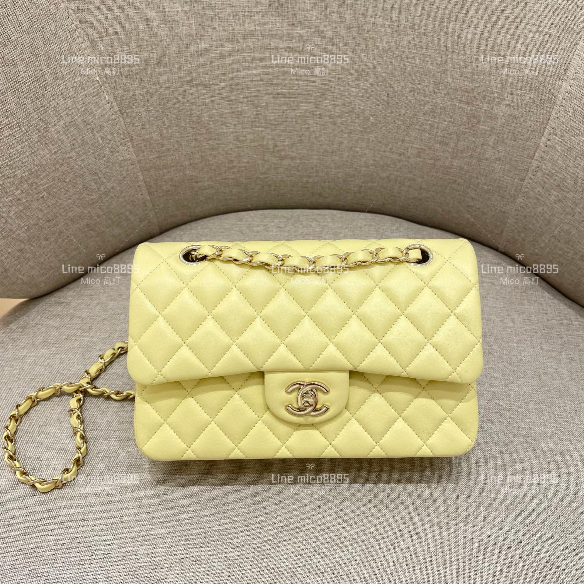 CHANEL Classic Flip Small CF 小雞黃/羊皮/淺金釦 23cm