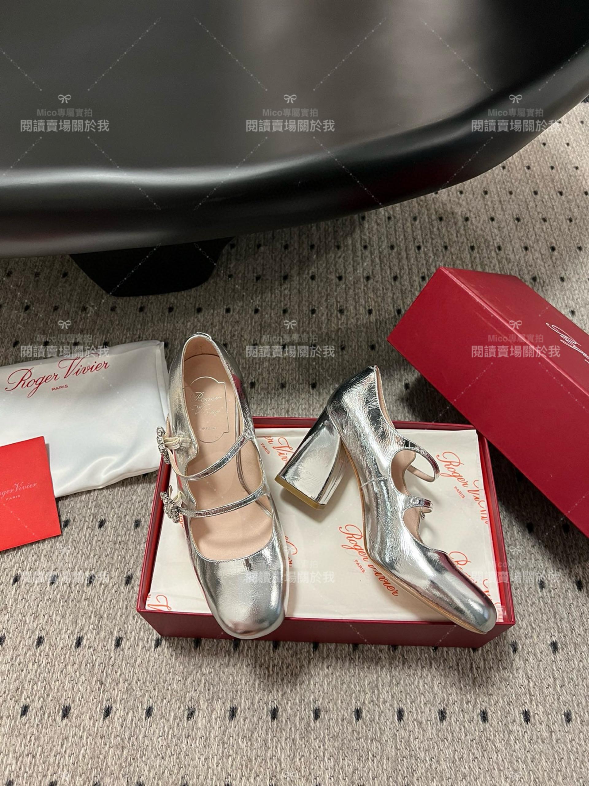 Roger vivier 水鑽釦 瑪莉珍粗跟高跟鞋 金屬銀 RV Tres Vivier mini babies 跟高8.5cm 34-40