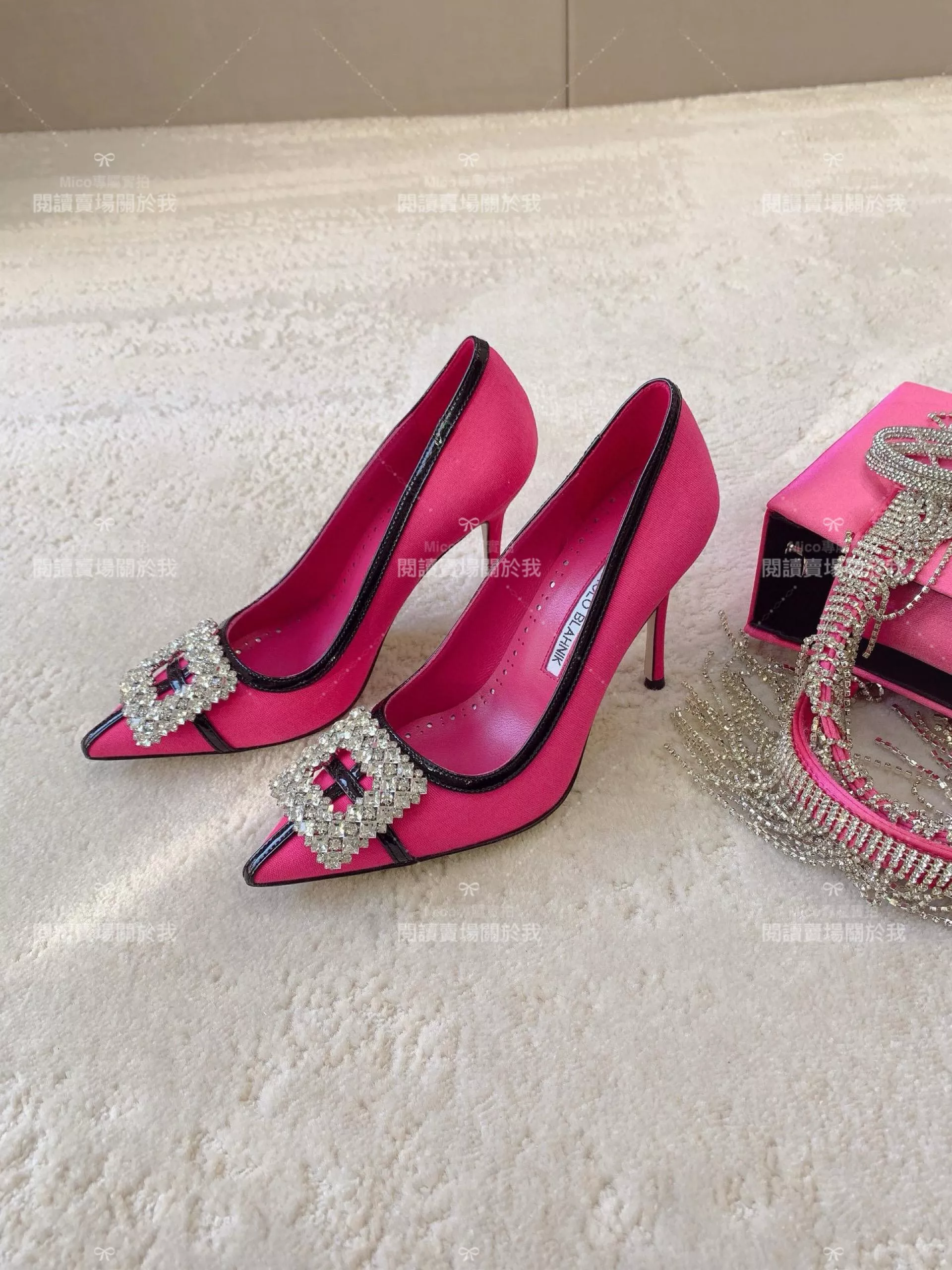 Manolo Blahnik 桃紅色布面 Tuberian 晶飾扣環高跟鞋 跟高10cm 34-41 婚鞋/宴會必備