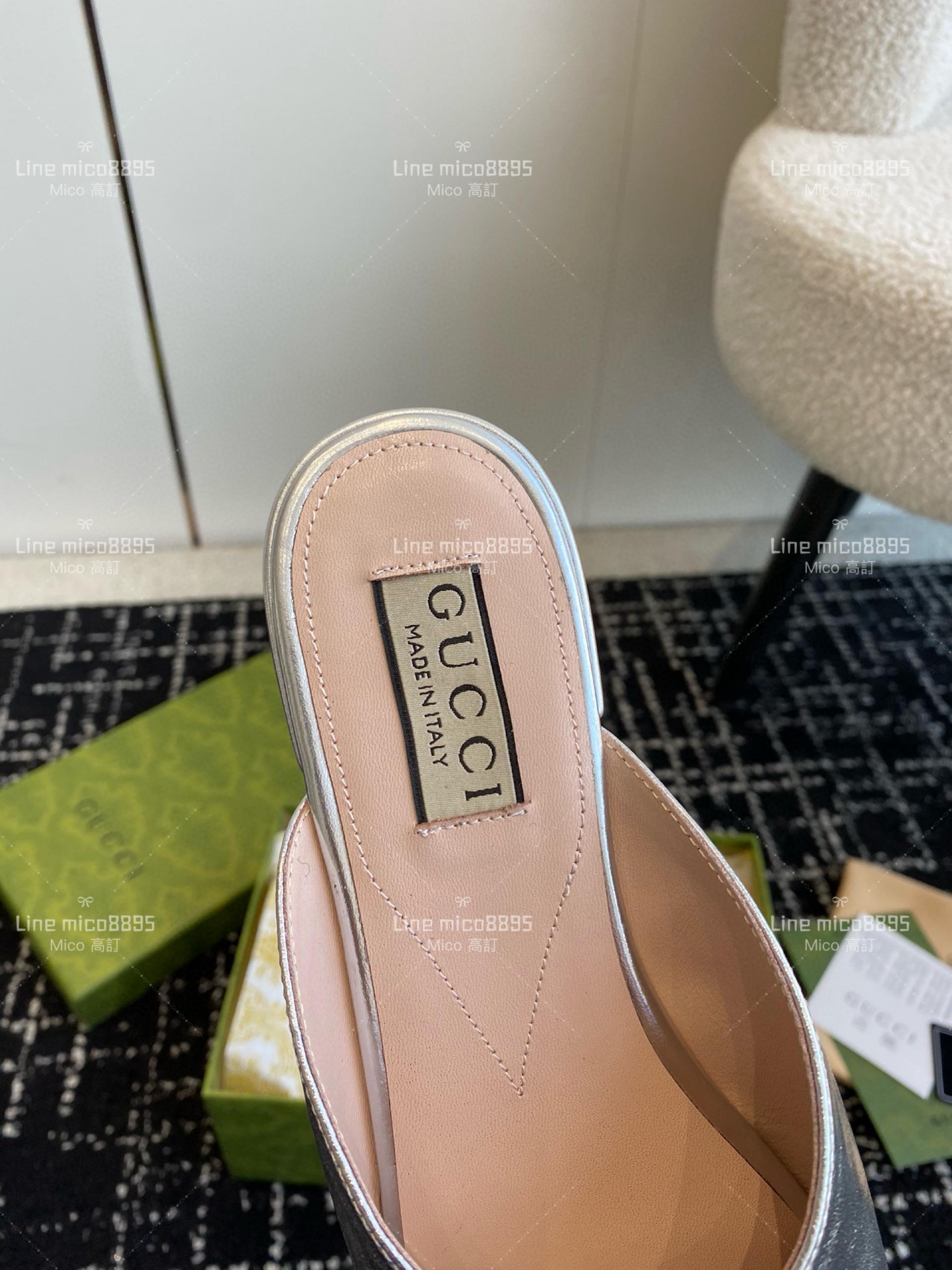 Gucci 24春夏GG水鑽涼拖鞋 時尚銀 方頭粗跟果凍色露跟拖鞋 35-40