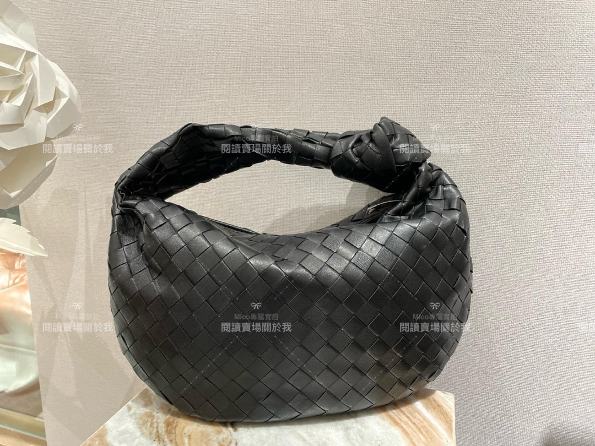 BV BOTTEGA VENETA Black Teen Jodie Bag 中號/36cm 小羊皮編織包/打結包/手提包