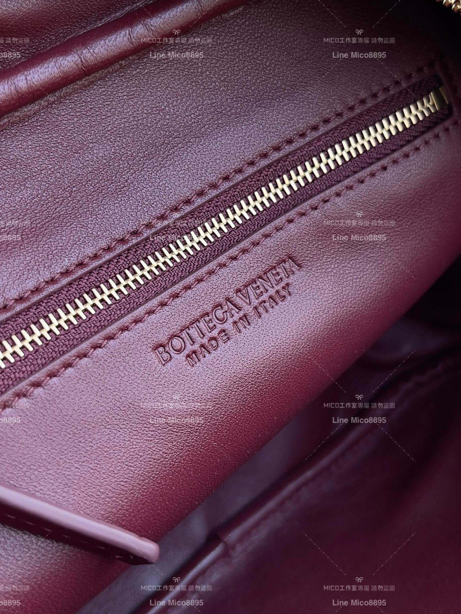 Bottega Veneta 酒紅 Small Getaway小號羊皮編織手提袋 23.5cm